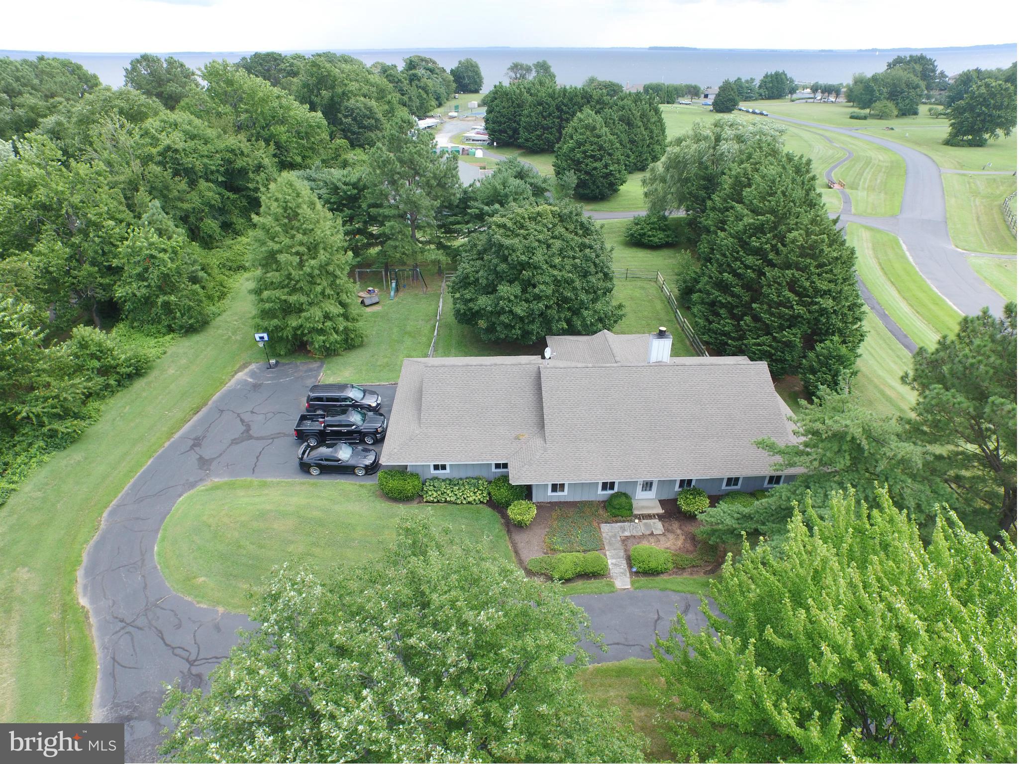 COVE CREEK CLUB - Residential