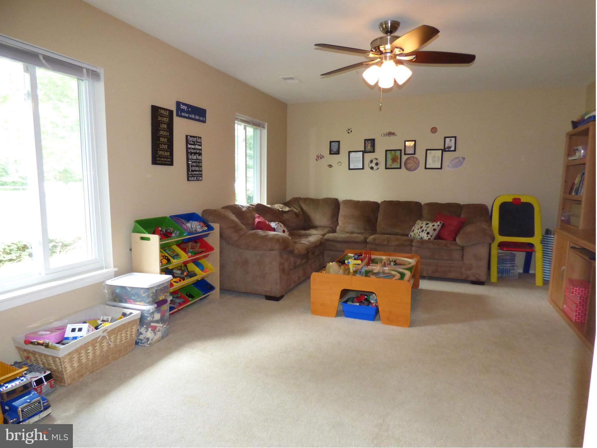 COVE CREEK CLUB - Residential