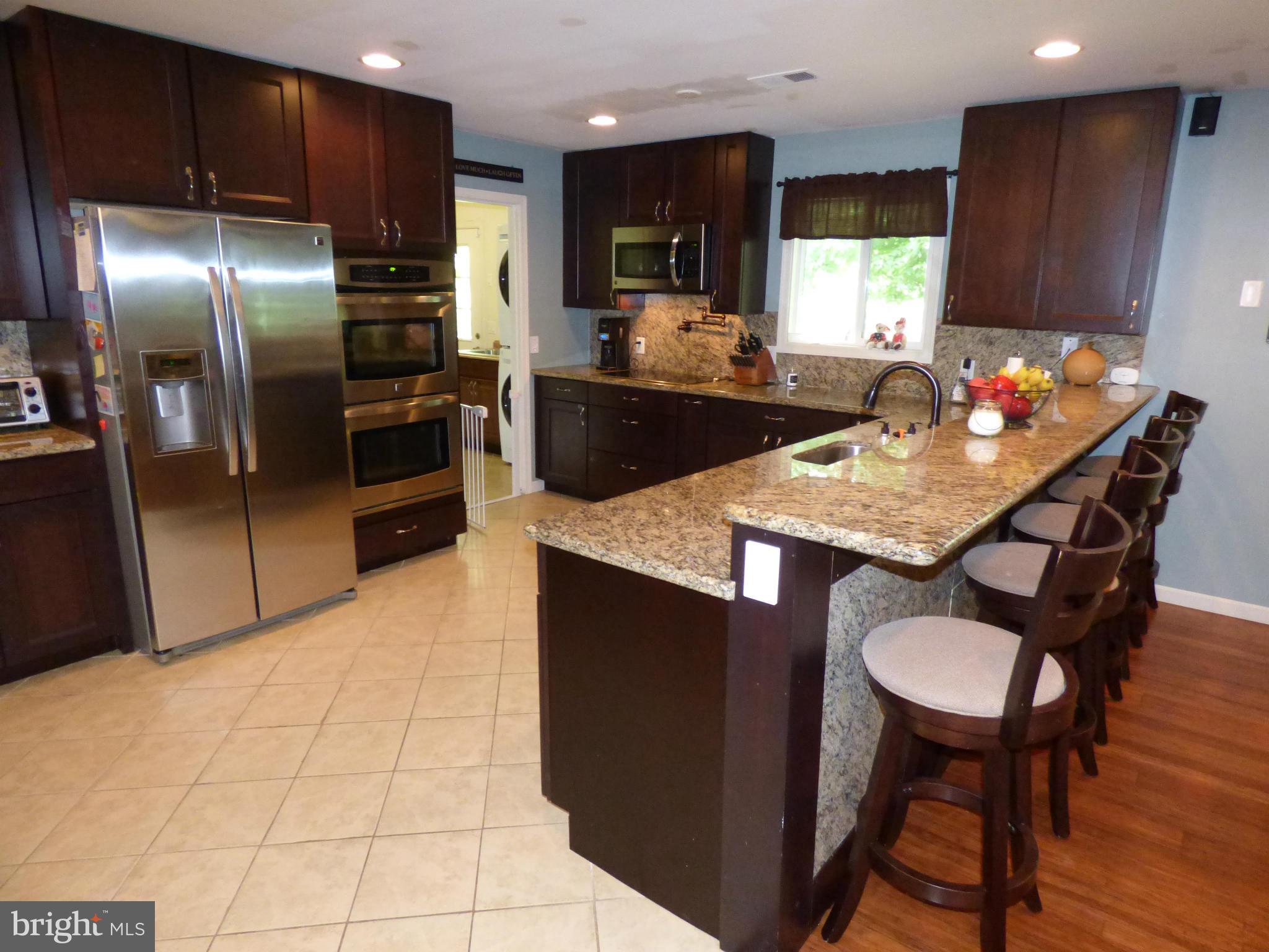 COVE CREEK CLUB - Residential