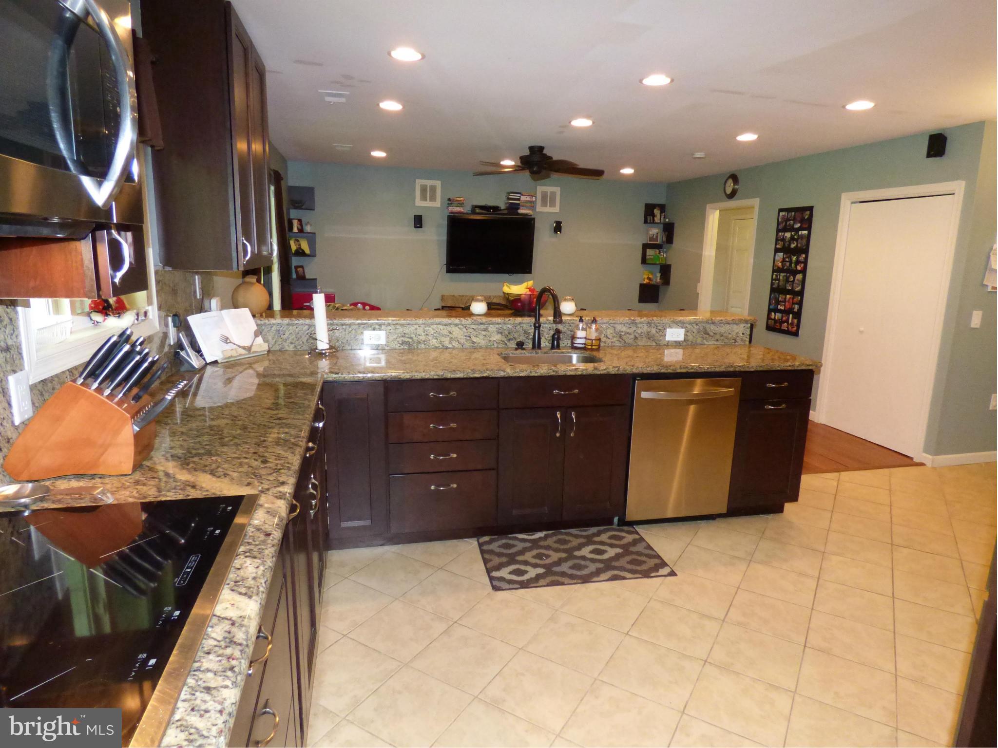 COVE CREEK CLUB - Residential