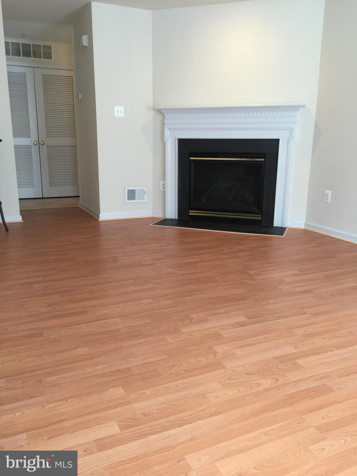 SEVEN OAKS - Residential Lease