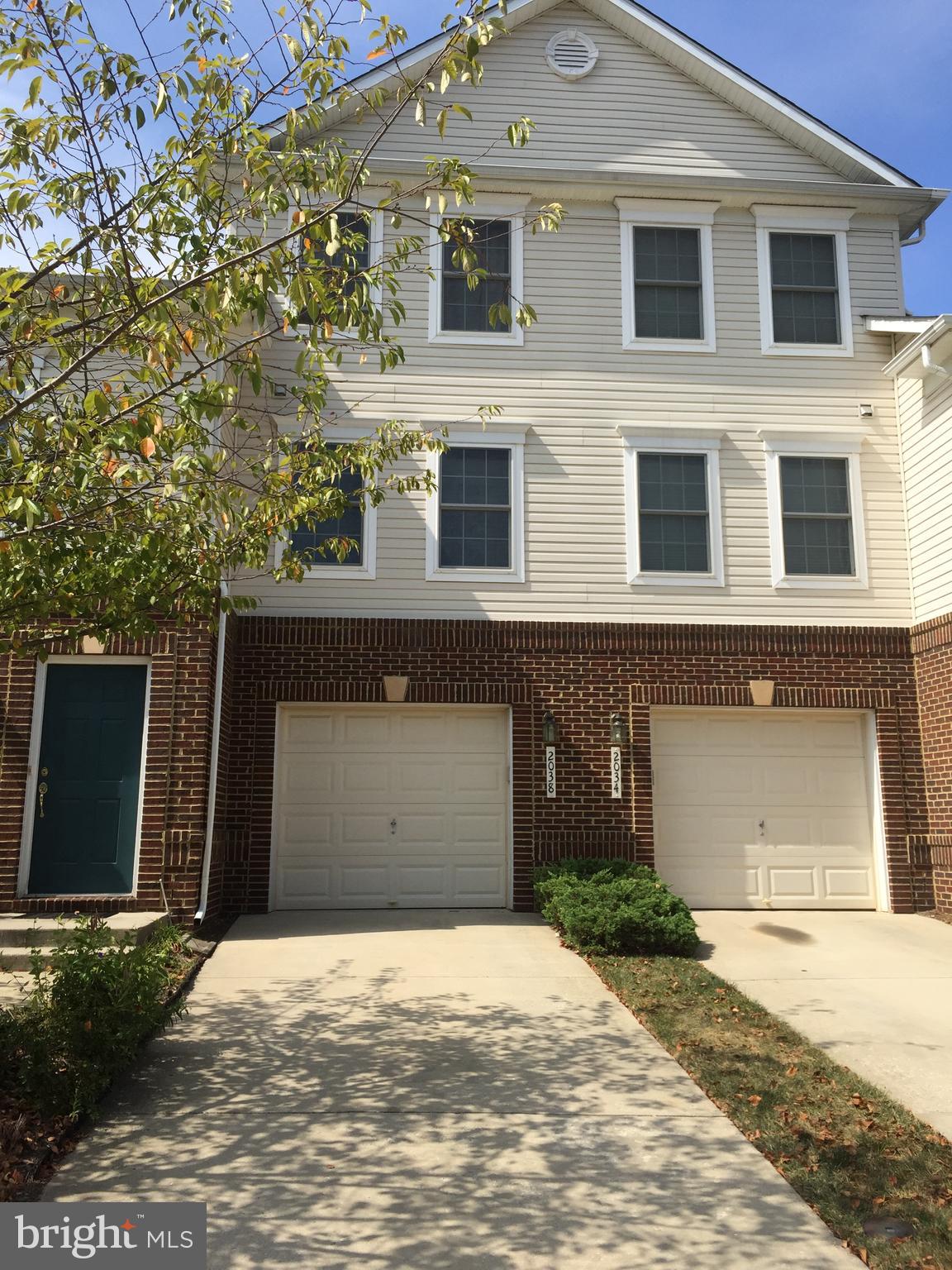 SEVEN OAKS - Residential Lease