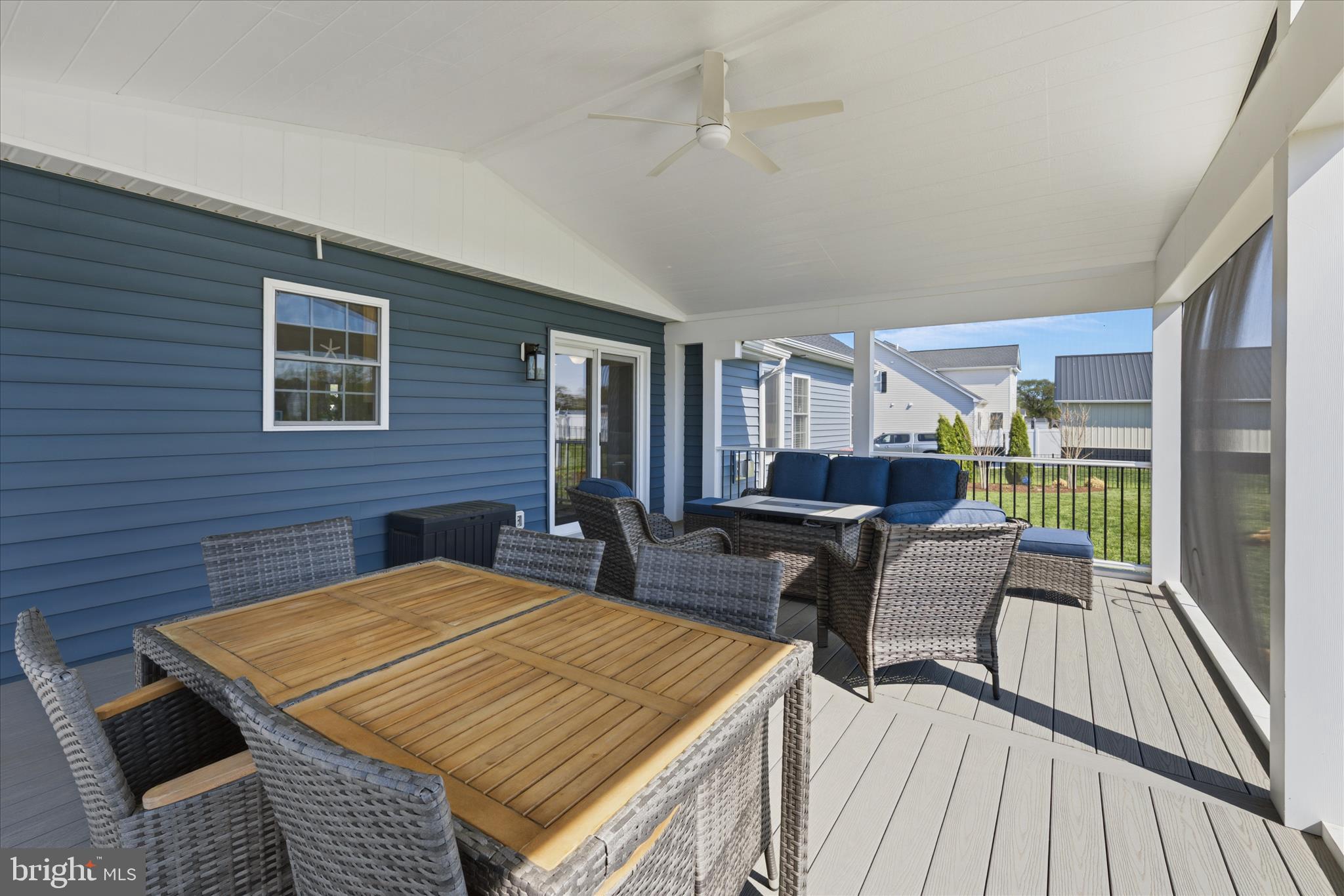 EAGLE MANOR - Residential