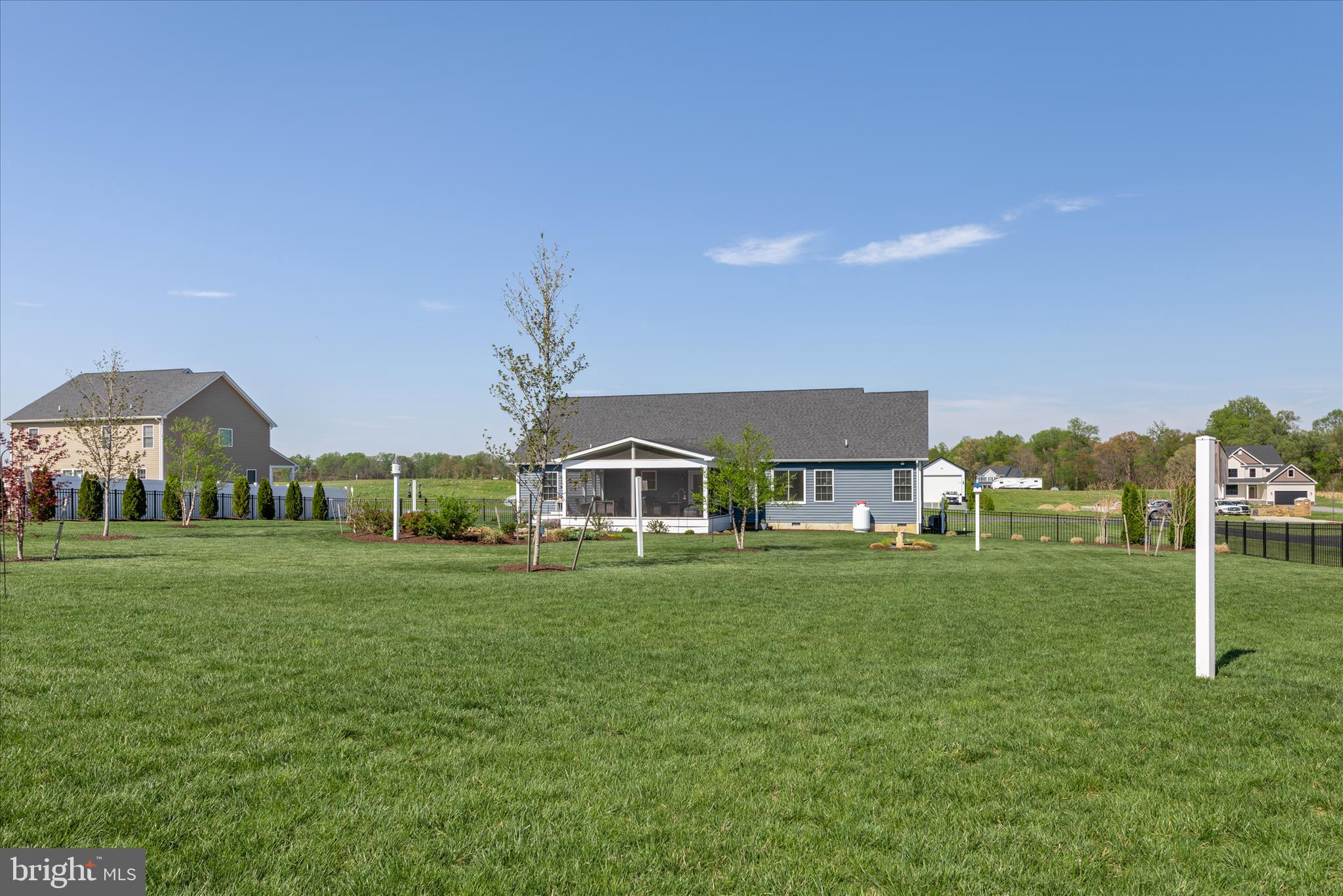 EAGLE MANOR - Residential