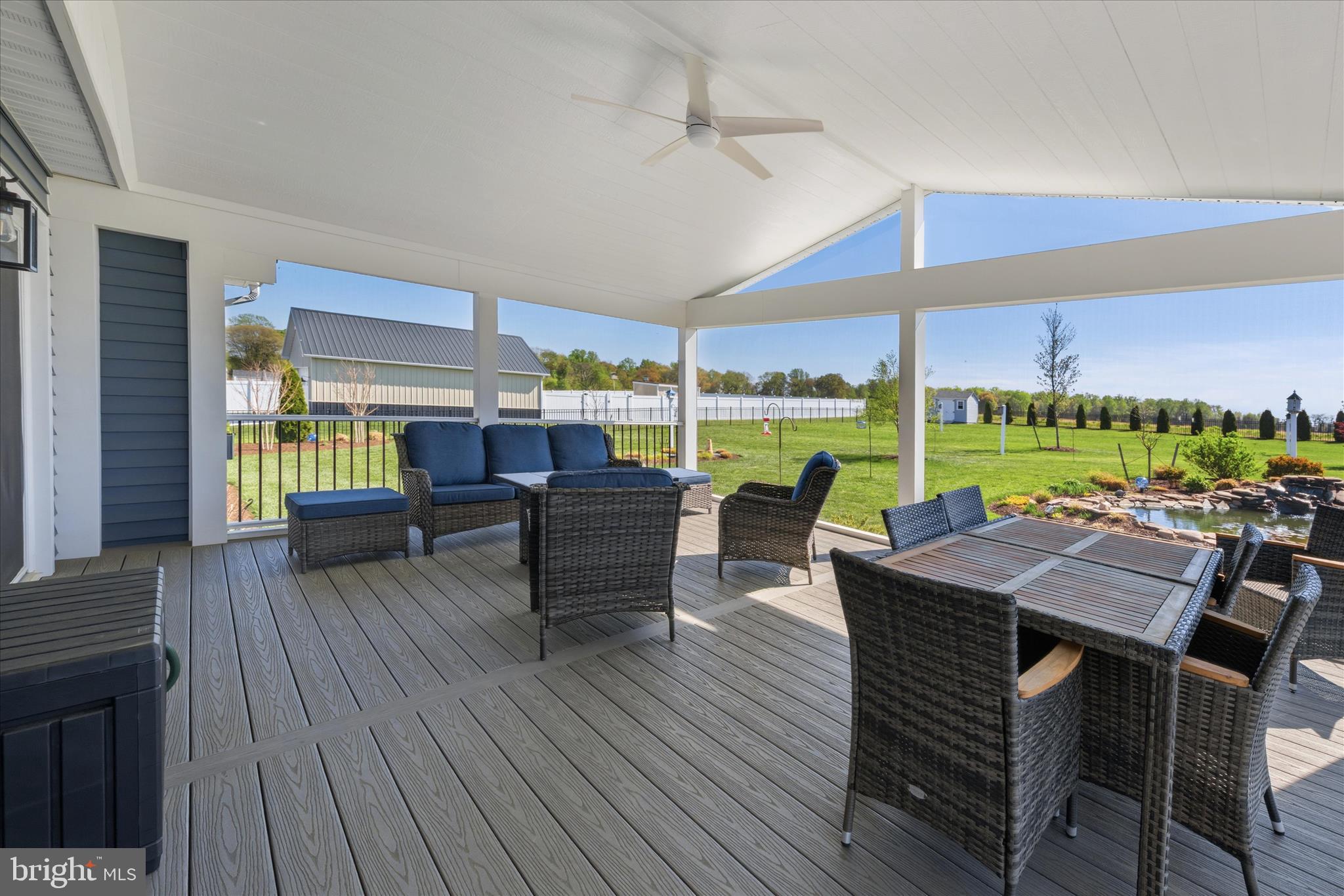 EAGLE MANOR - Residential