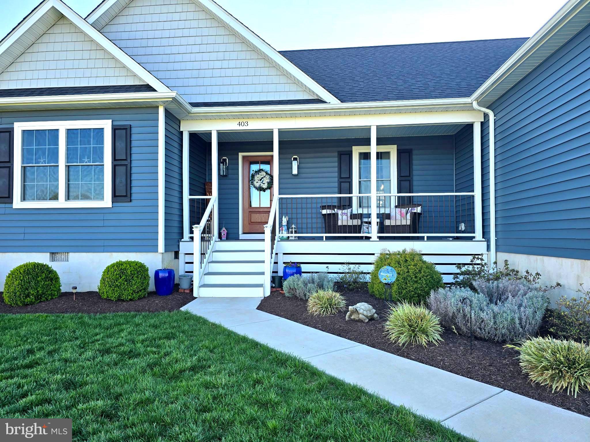 EAGLE MANOR - Residential