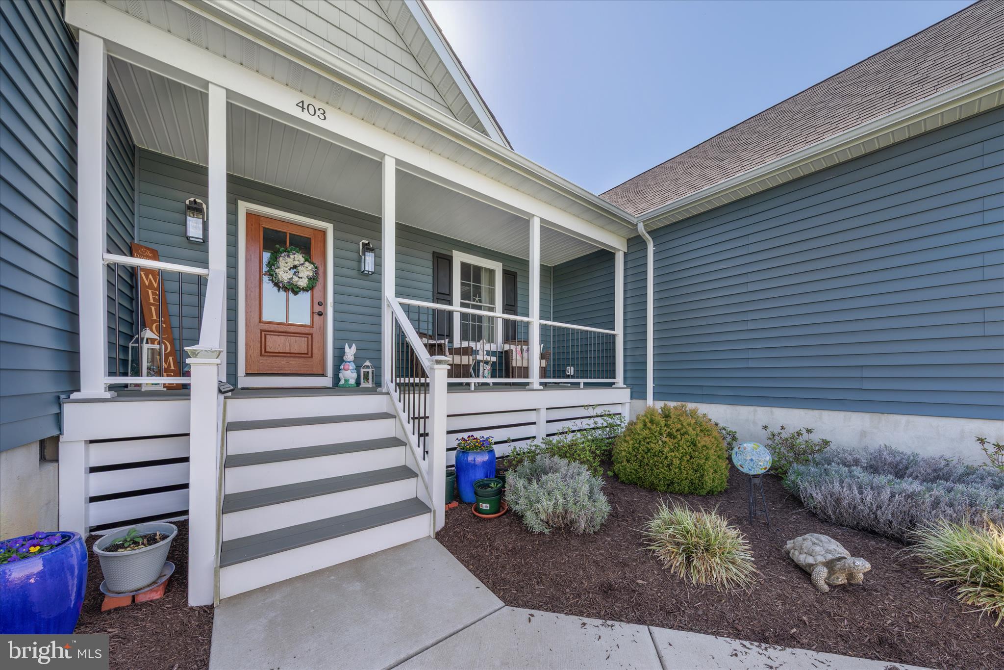 EAGLE MANOR - Residential