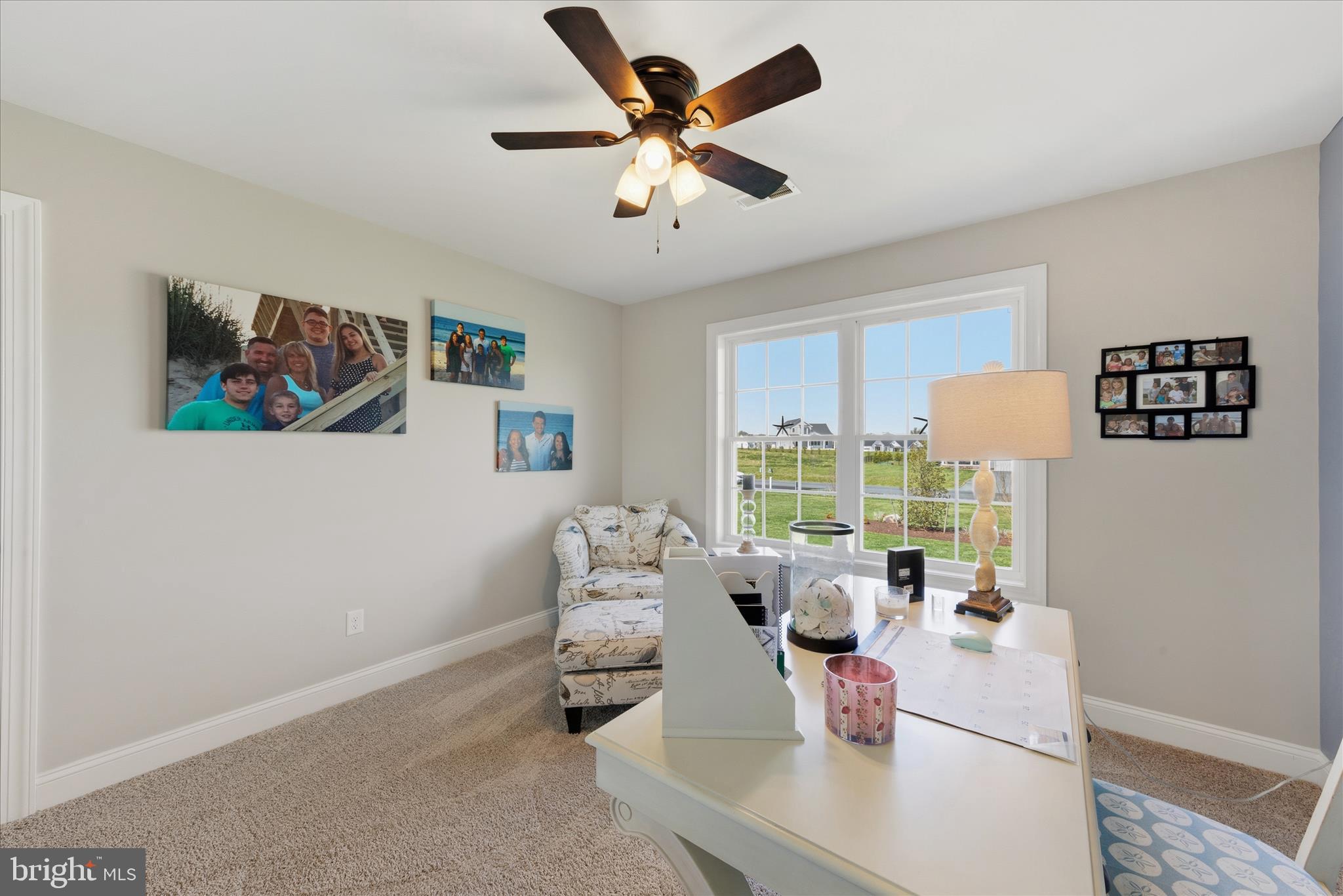 EAGLE MANOR - Residential