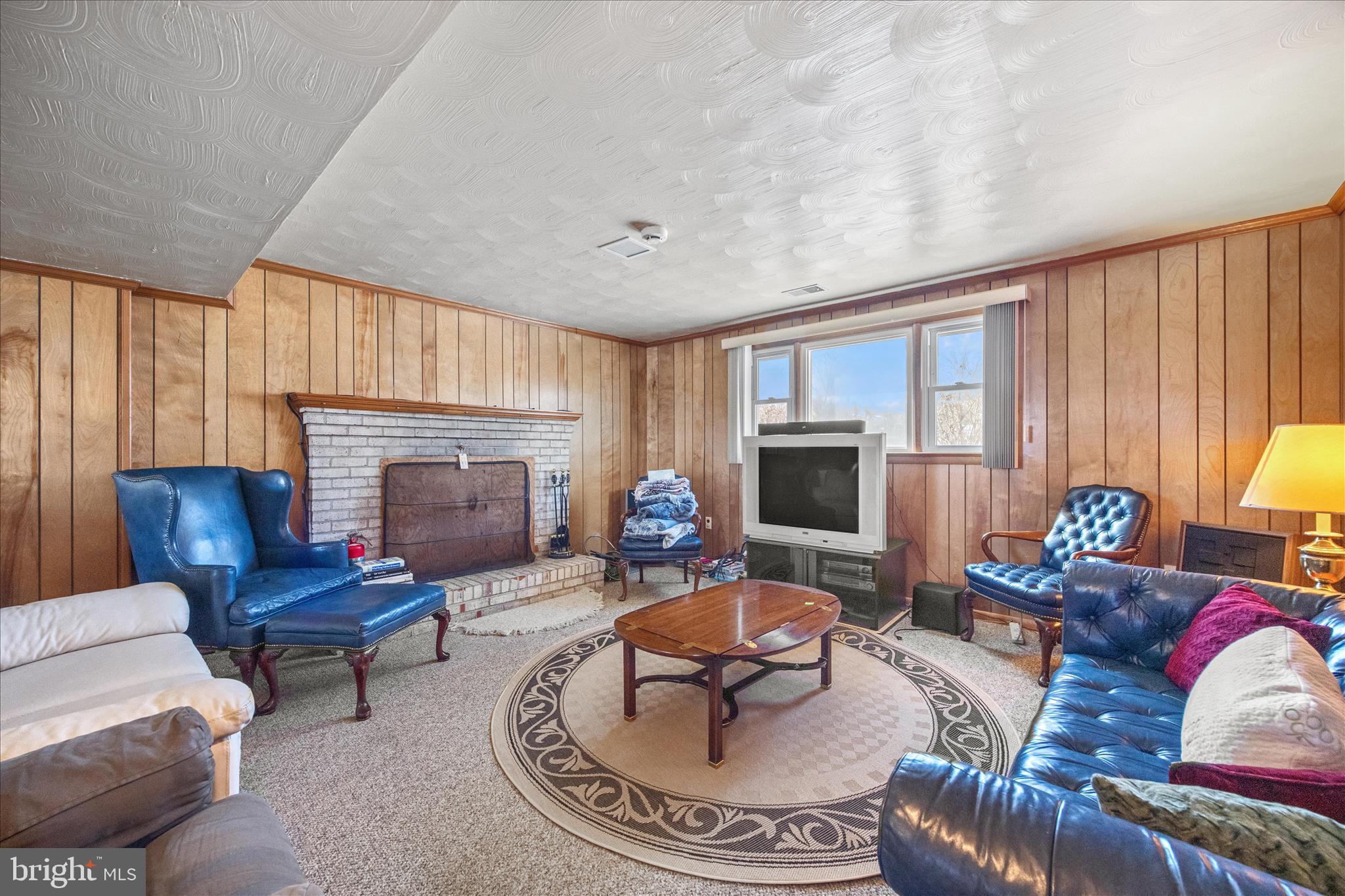 TANTALLON SQUARE - Residential