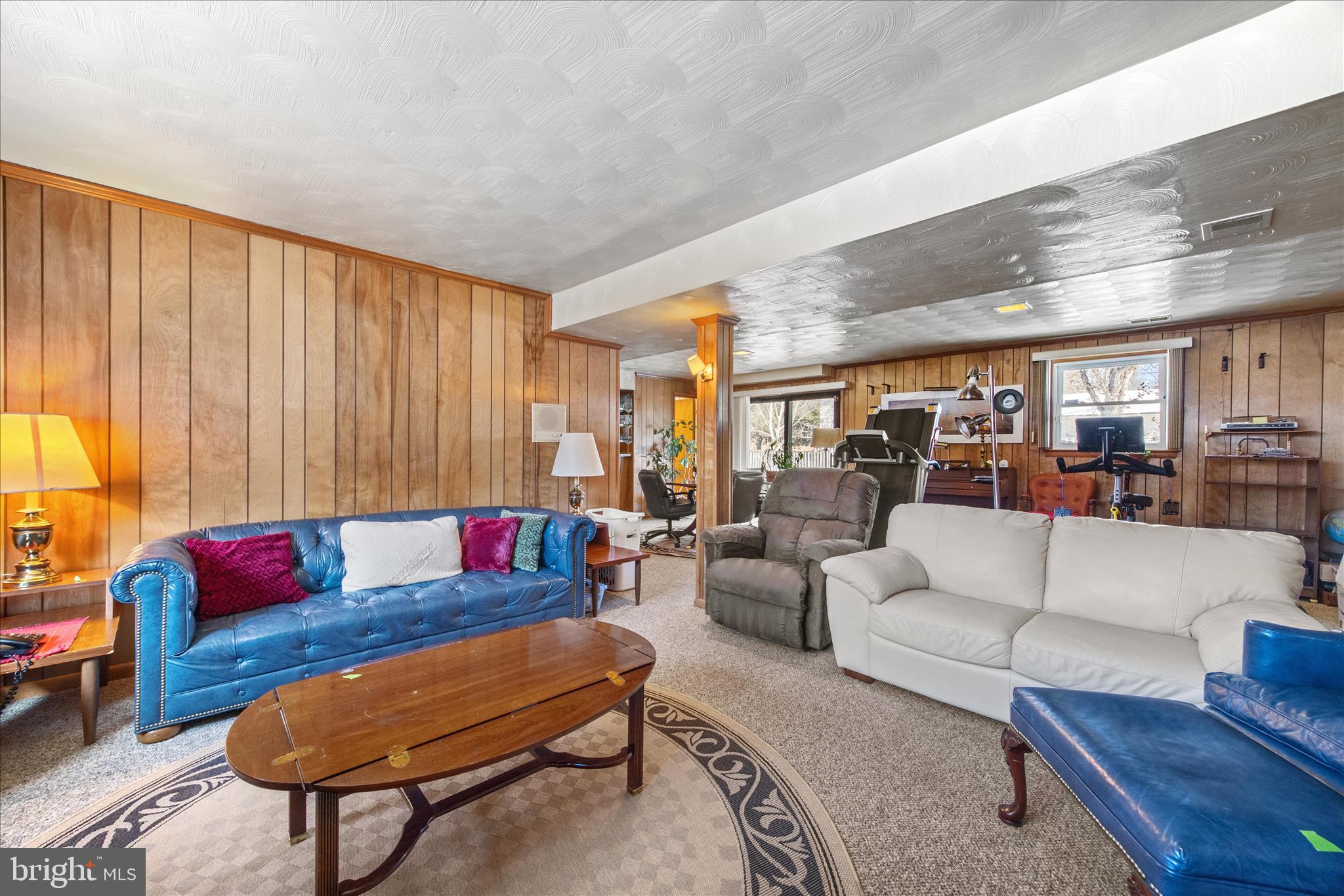 TANTALLON SQUARE - Residential