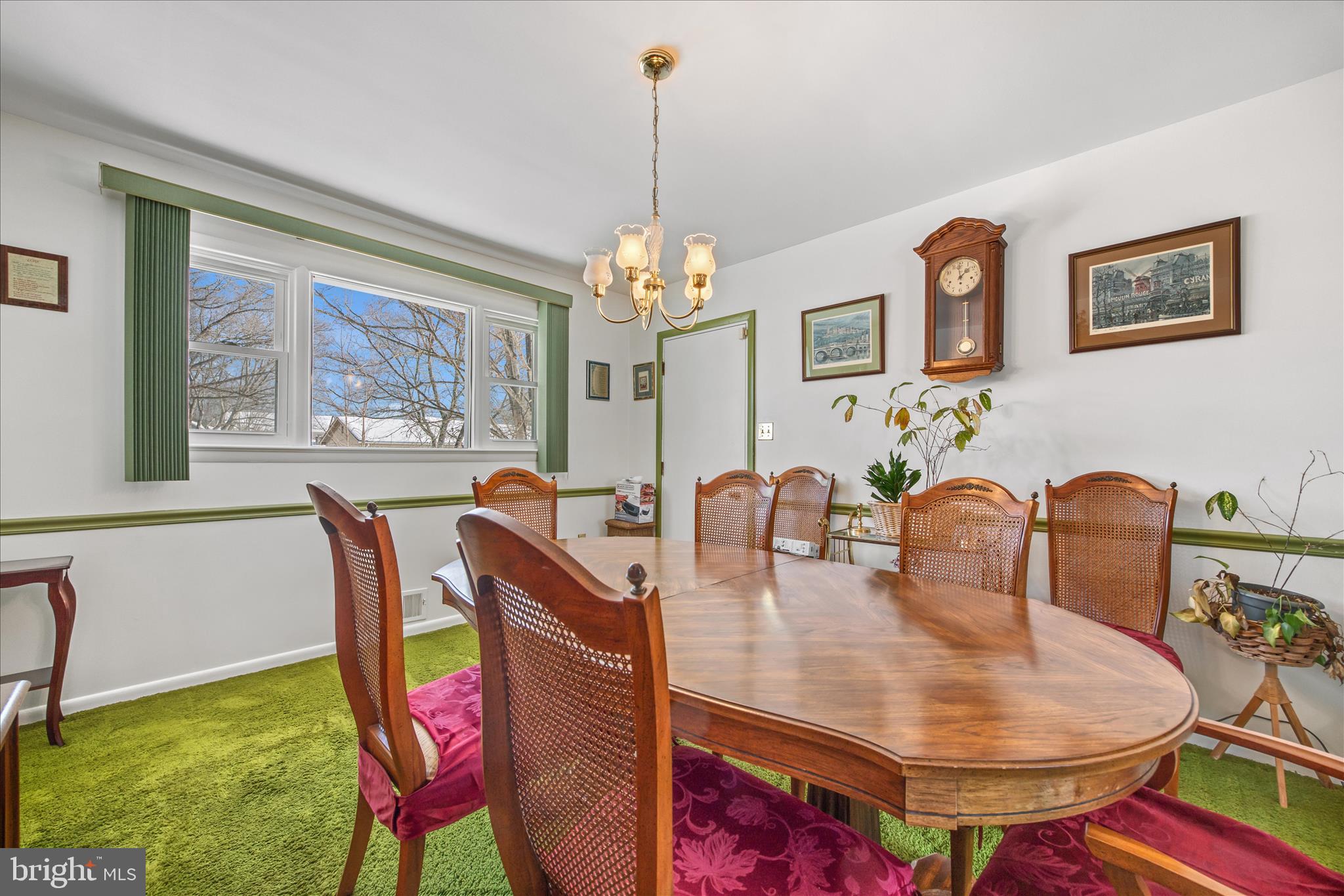 TANTALLON SQUARE - Residential