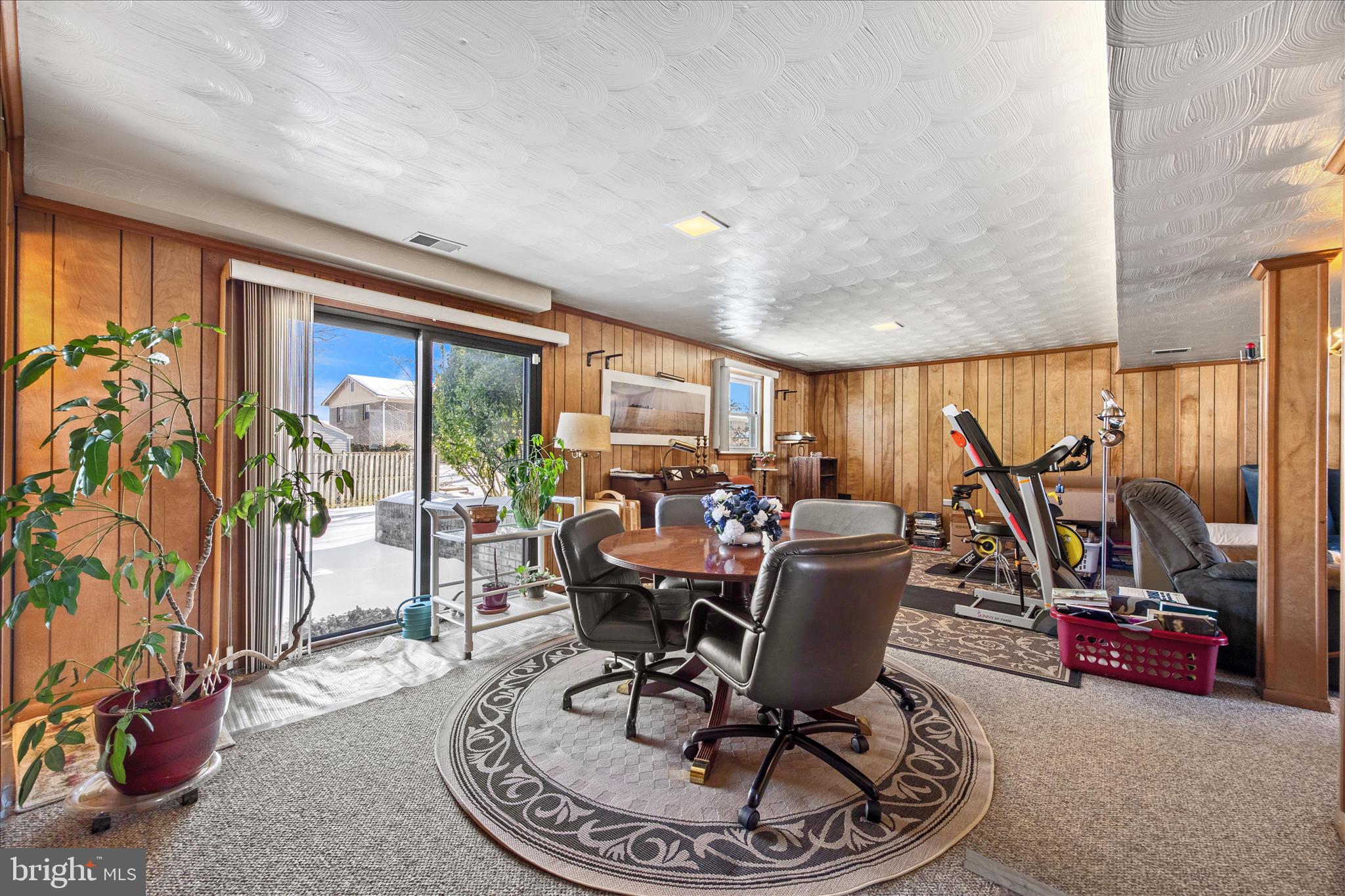 TANTALLON SQUARE - Residential