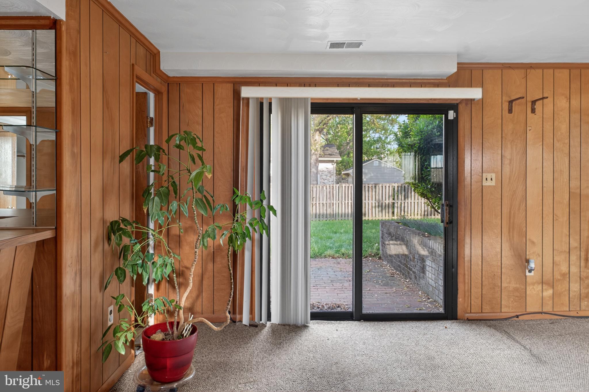 TANTALLON SQUARE - Residential