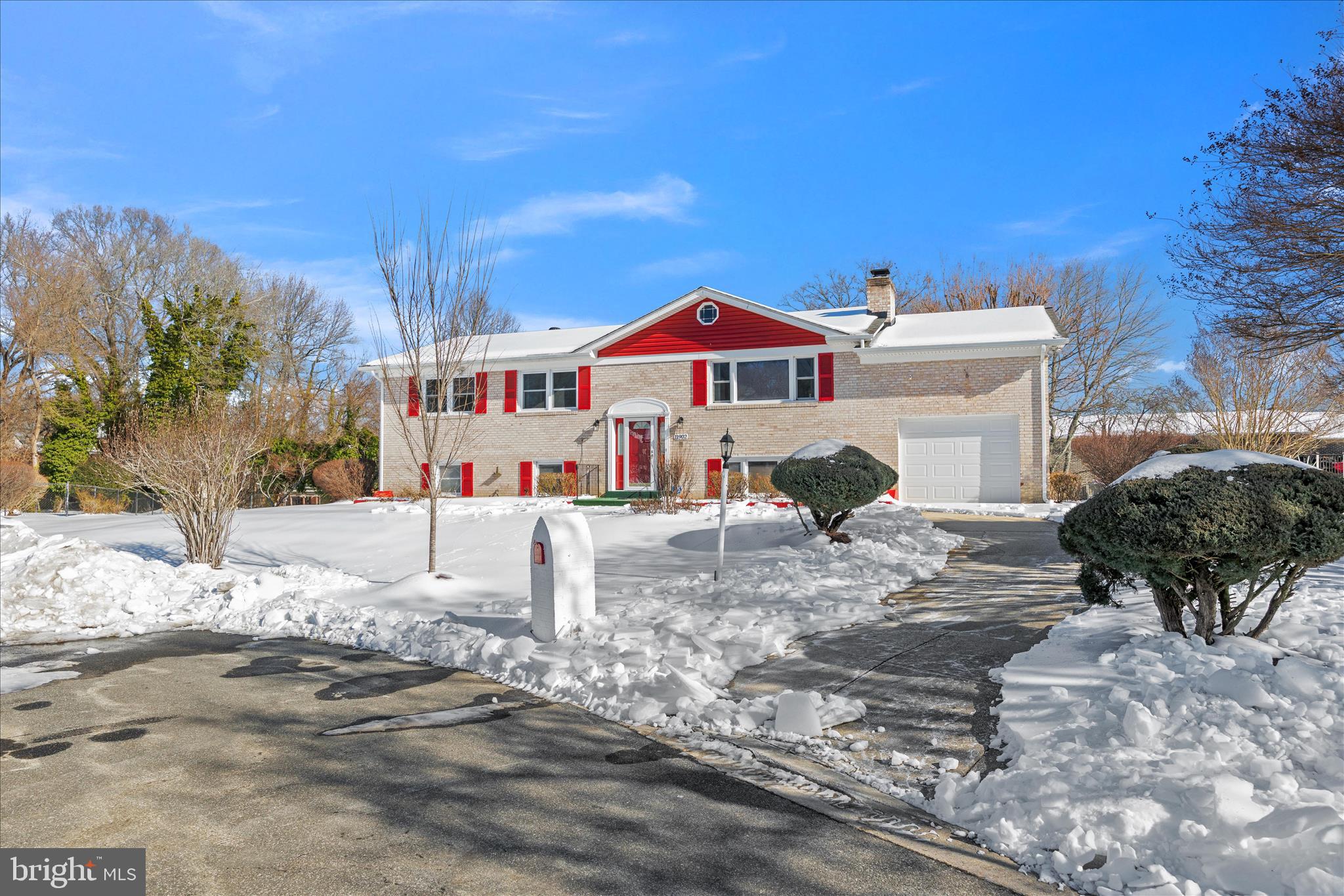 TANTALLON SQUARE - Residential