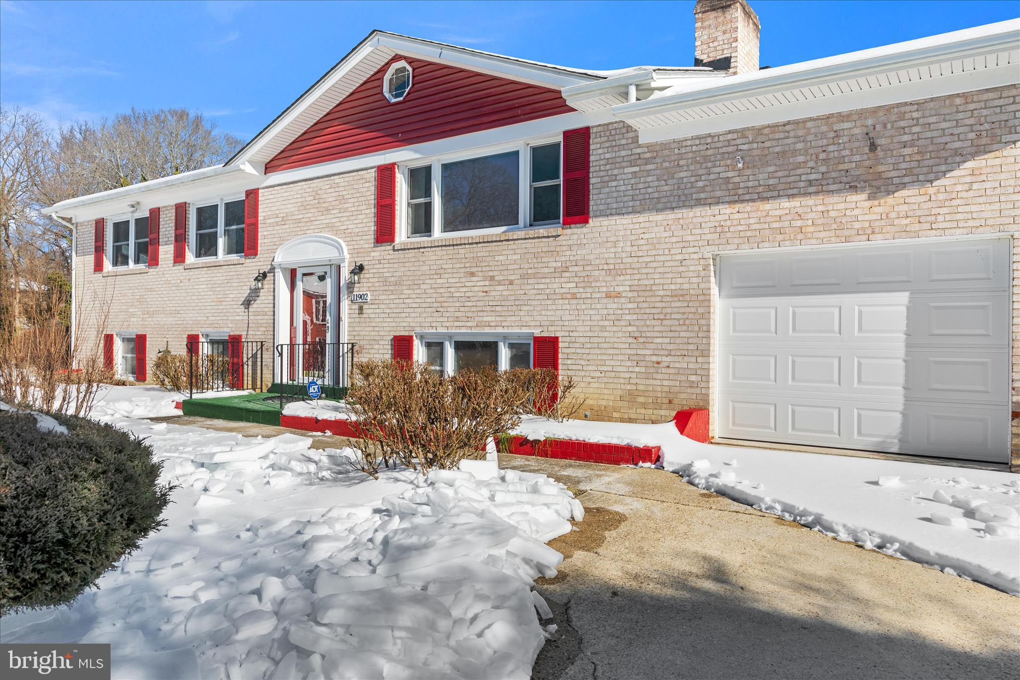 TANTALLON SQUARE - Residential