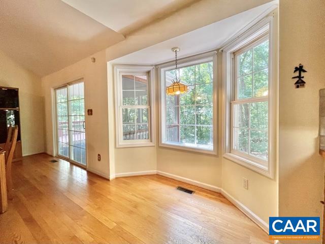 LAKE MONTICELLO - Residential