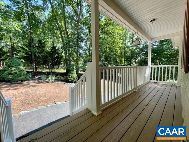 LAKE MONTICELLO - Residential