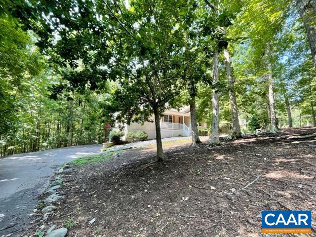 LAKE MONTICELLO - Residential