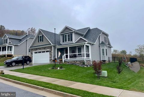 115 HULL HILLS LN STAUNTON VA 24401