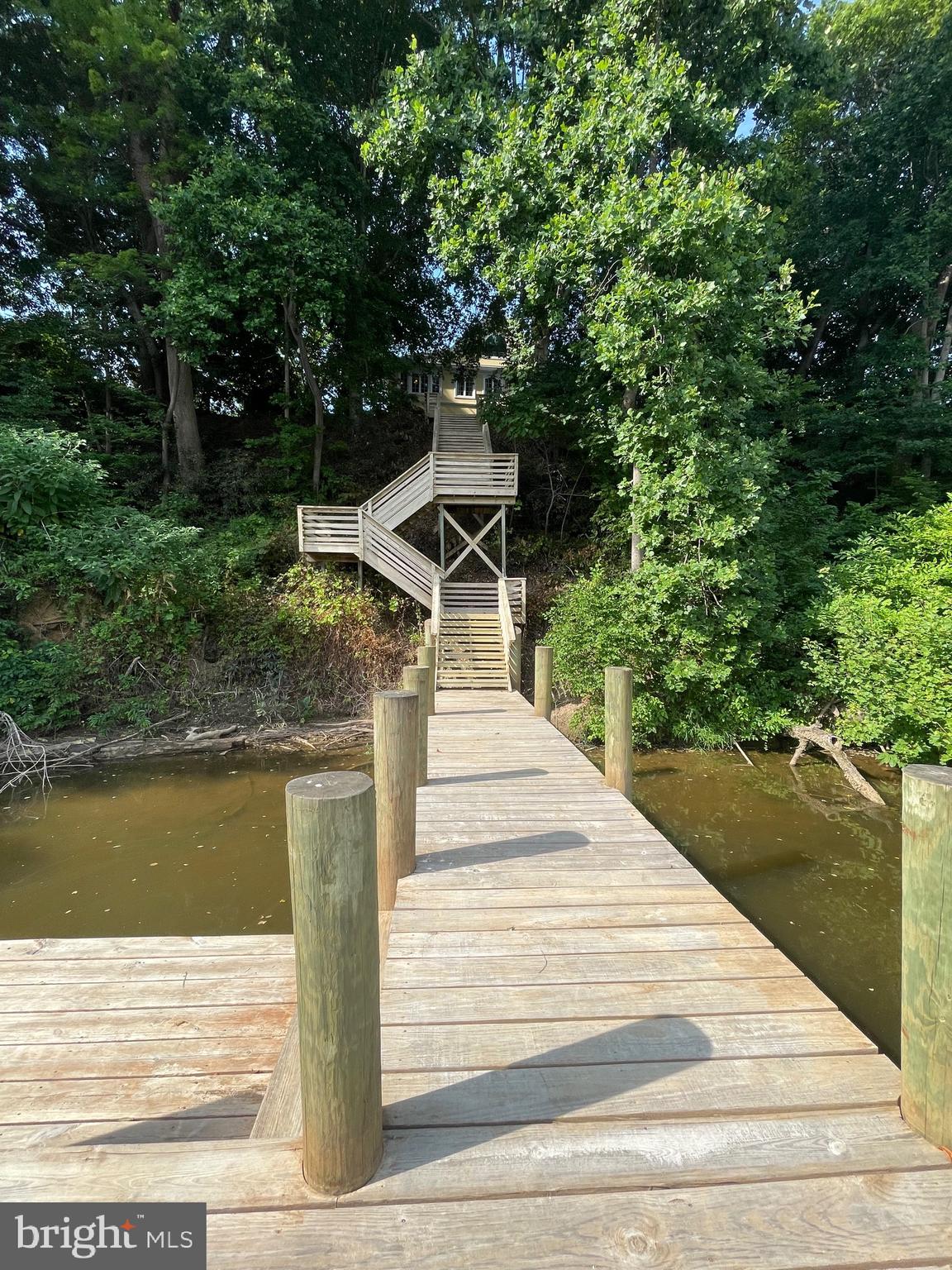 SNOW CREEK - Residential