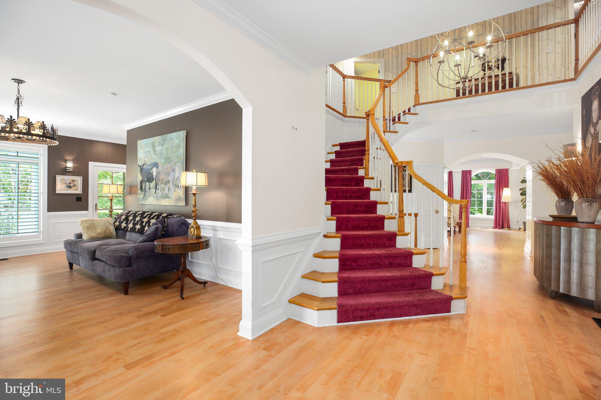 SNOW CREEK - Residential