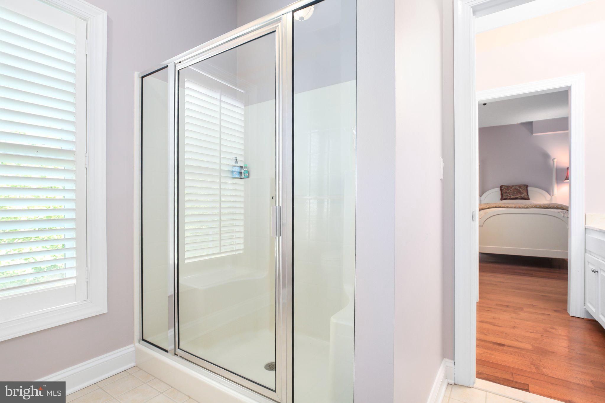 SNOW CREEK - Residential