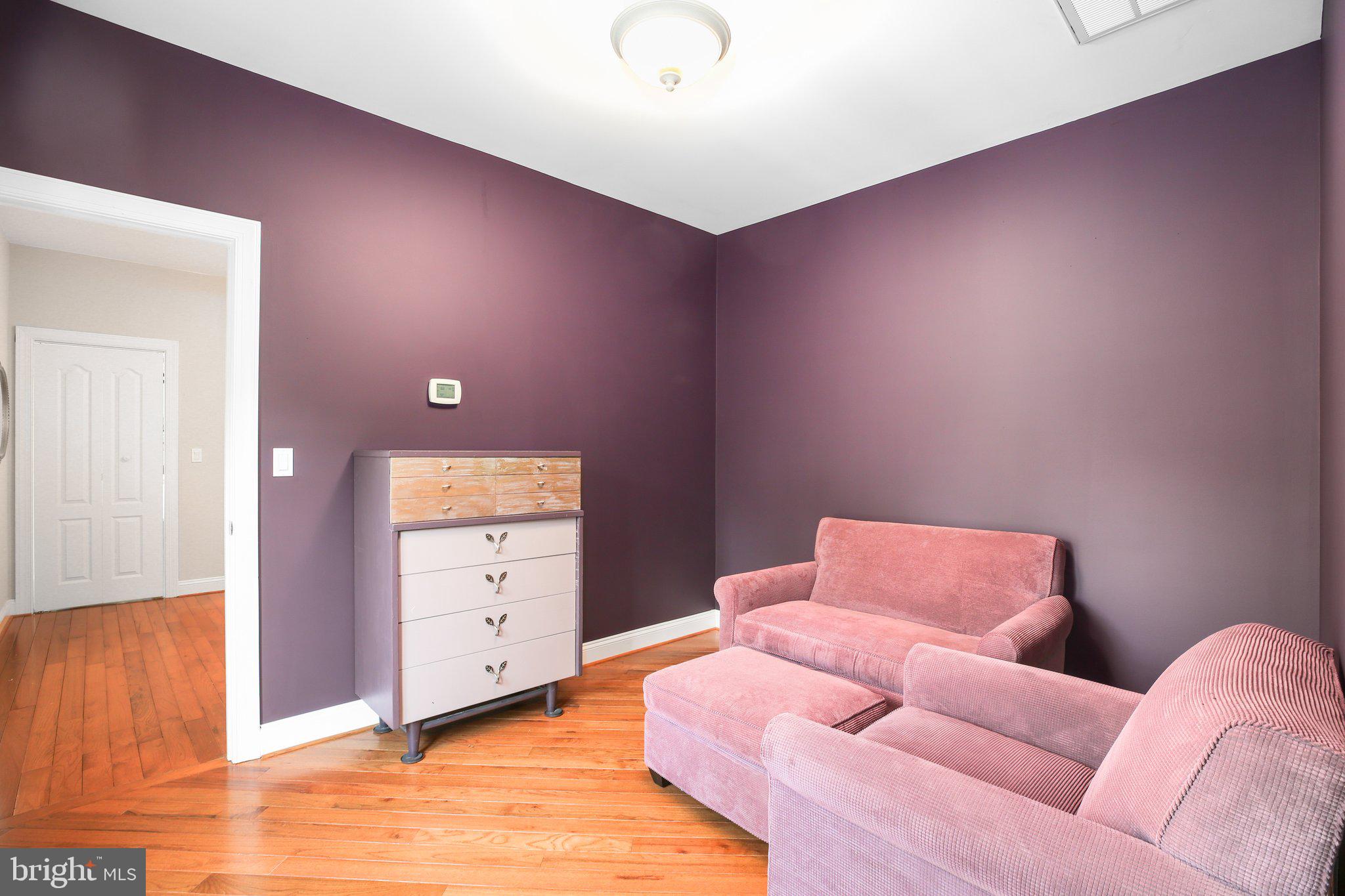 SNOW CREEK - Residential