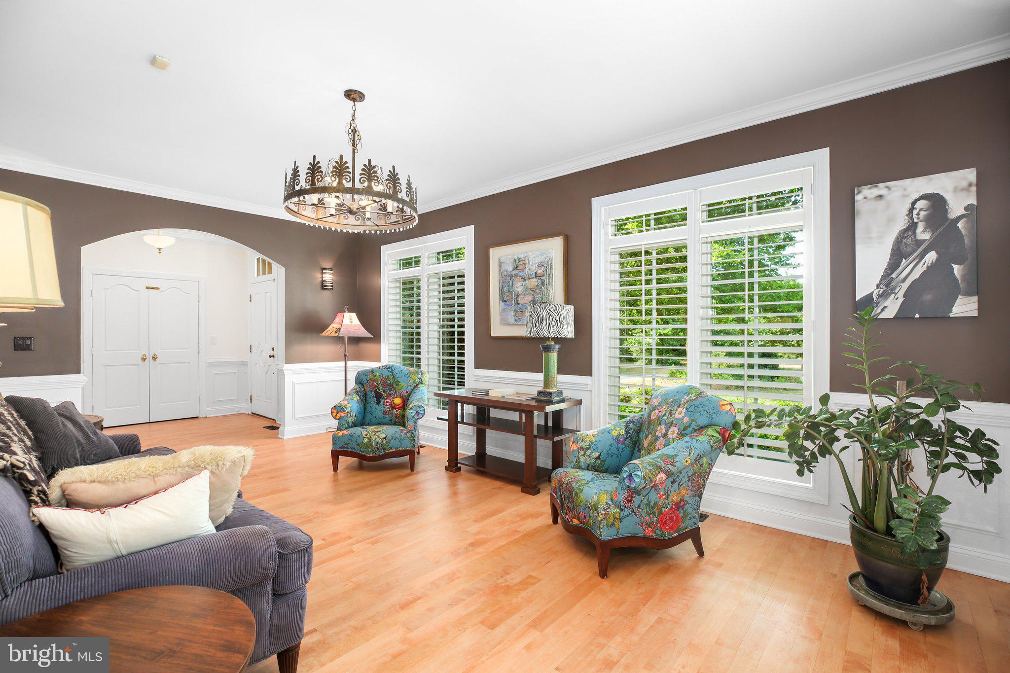 SNOW CREEK - Residential