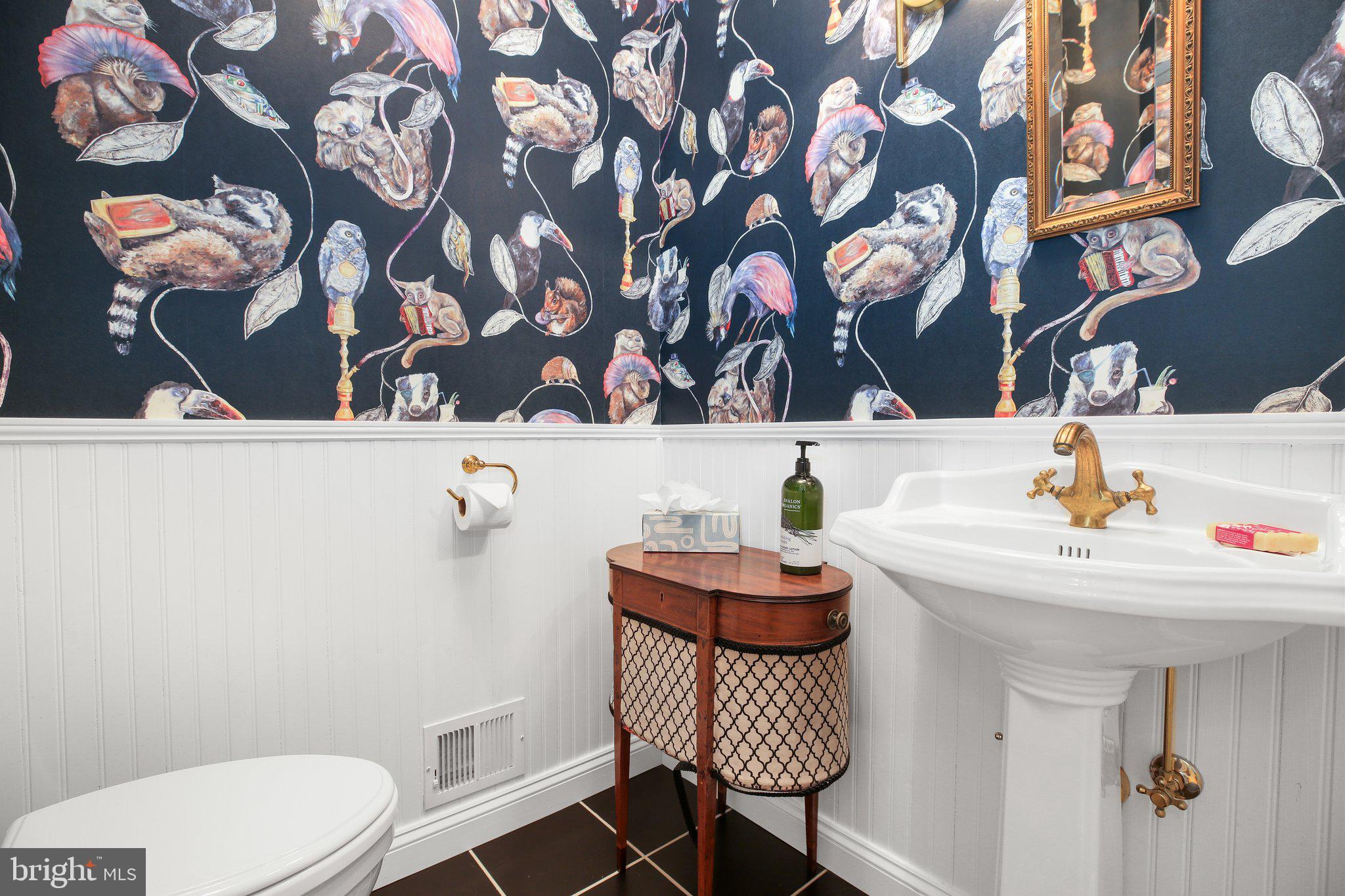 SNOW CREEK - Residential