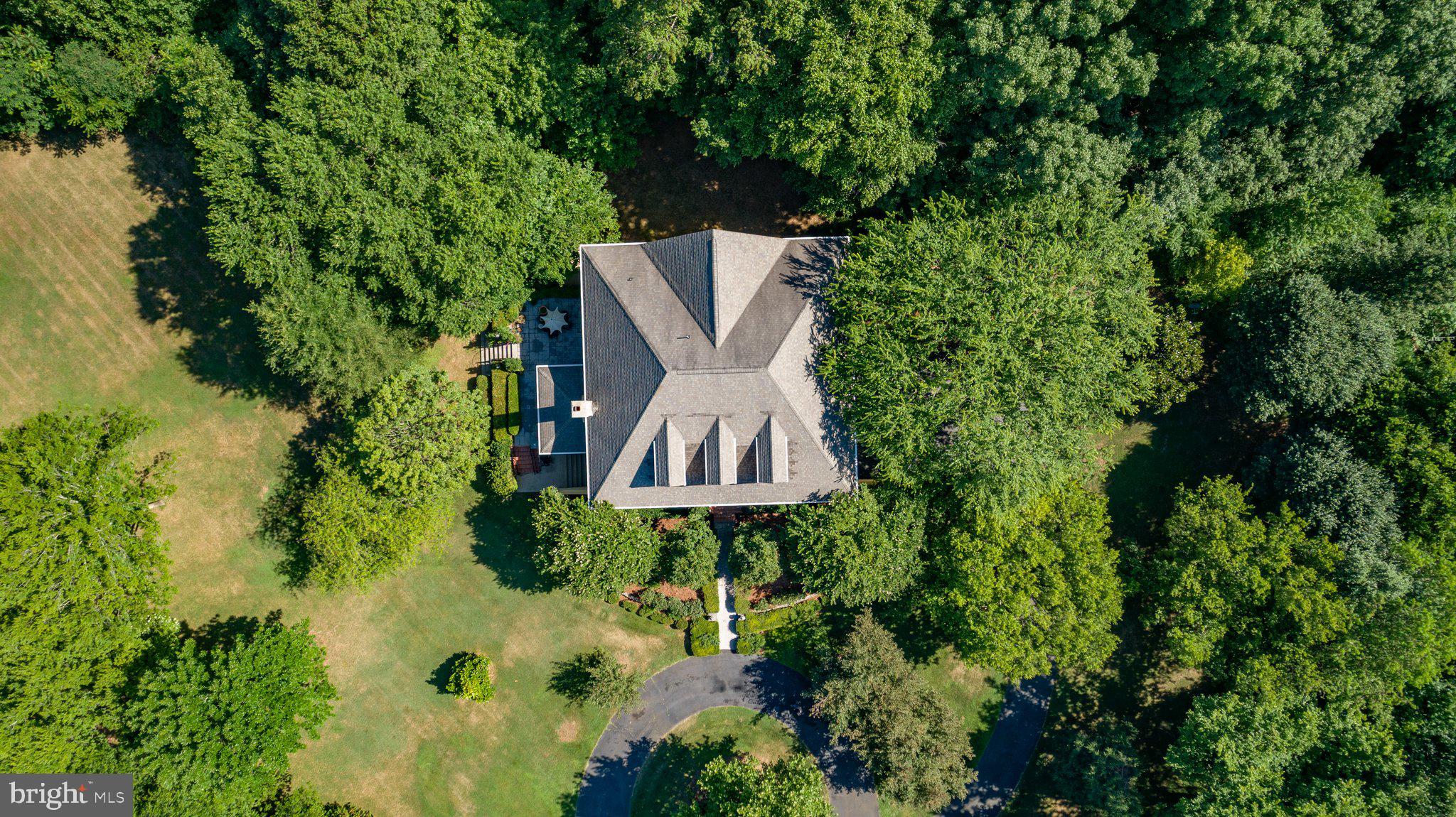 SNOW CREEK - Residential