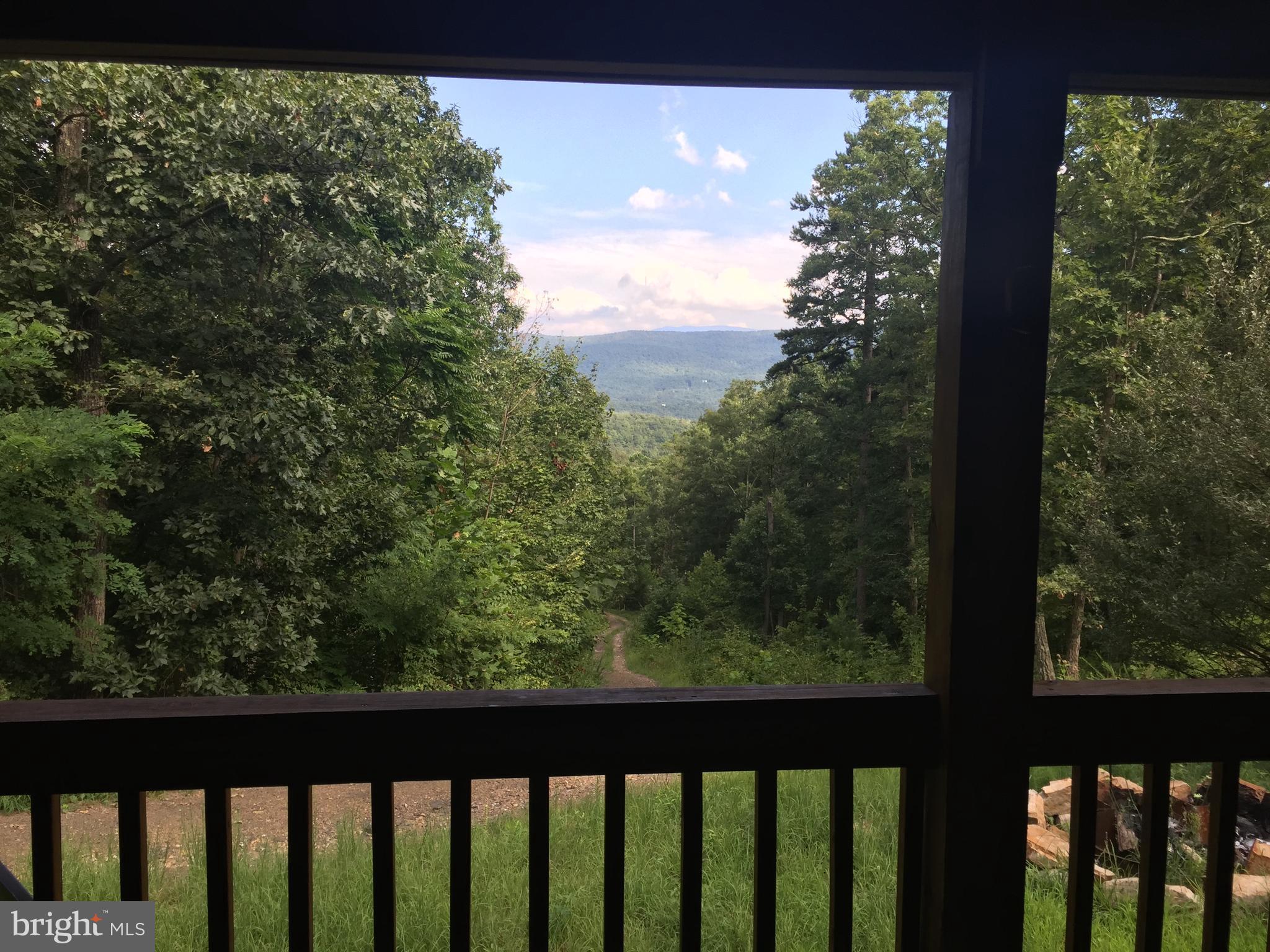 HIGH POINT - Residential Lease