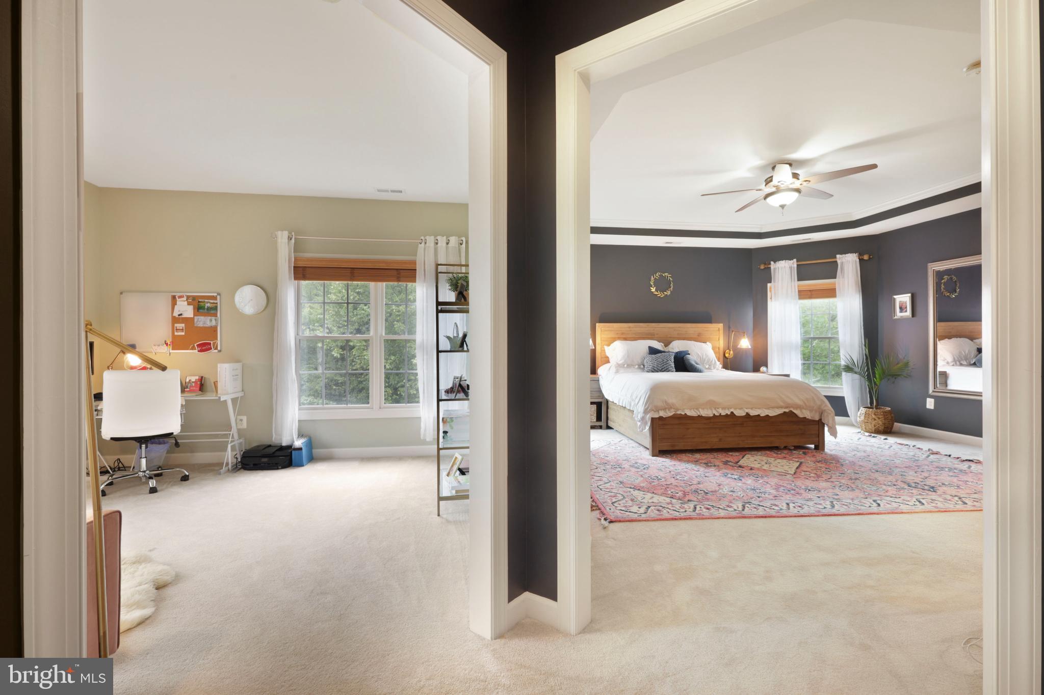 WINDSOR KNOLLS - Residential