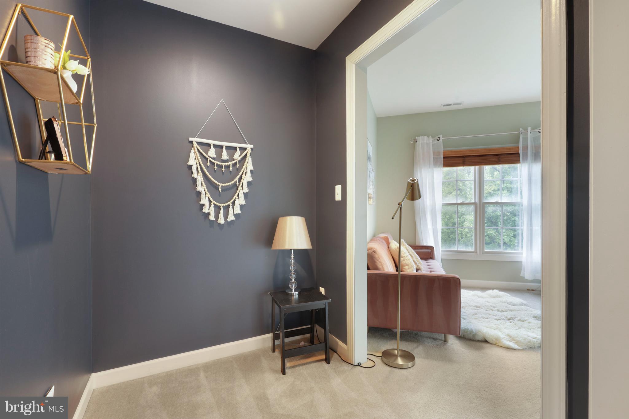 WINDSOR KNOLLS - Residential