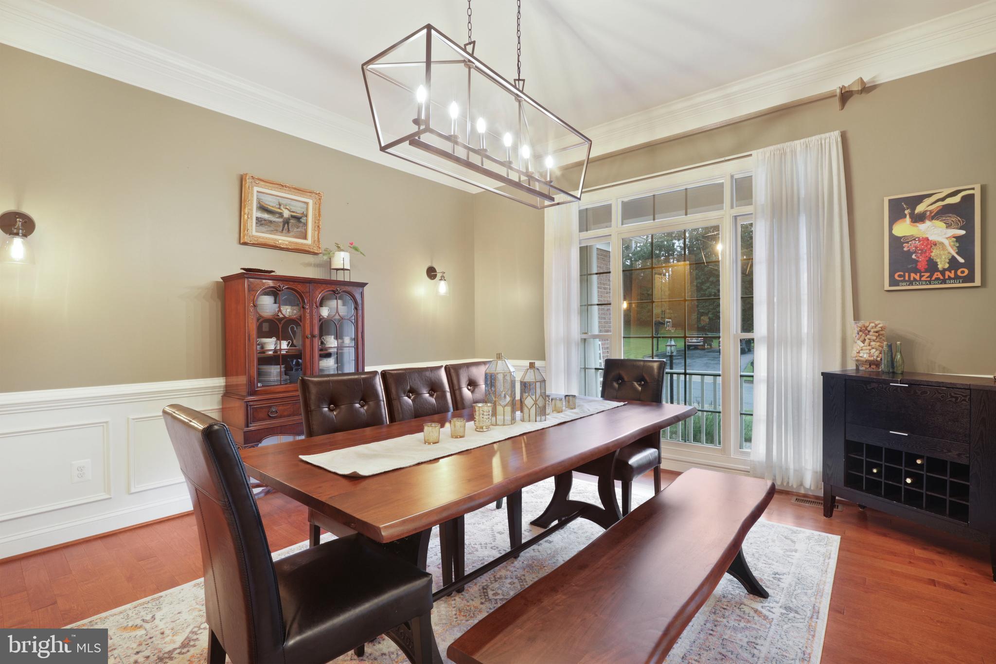 WINDSOR KNOLLS - Residential