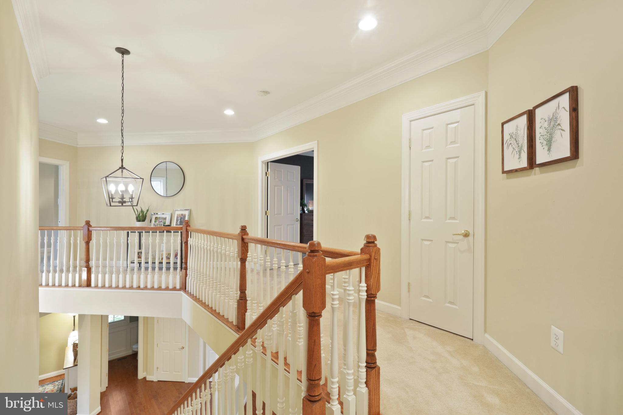 WINDSOR KNOLLS - Residential