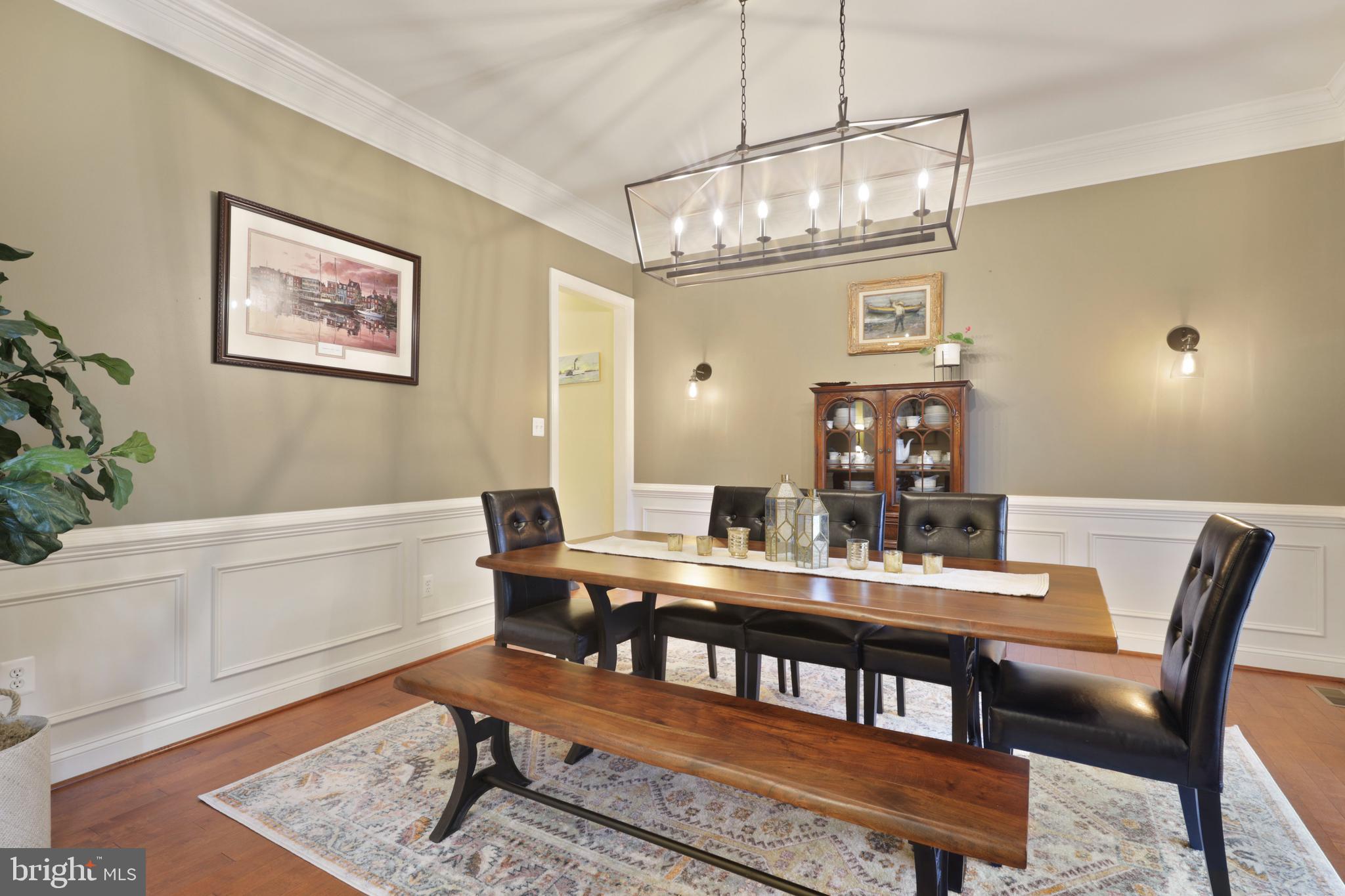 WINDSOR KNOLLS - Residential