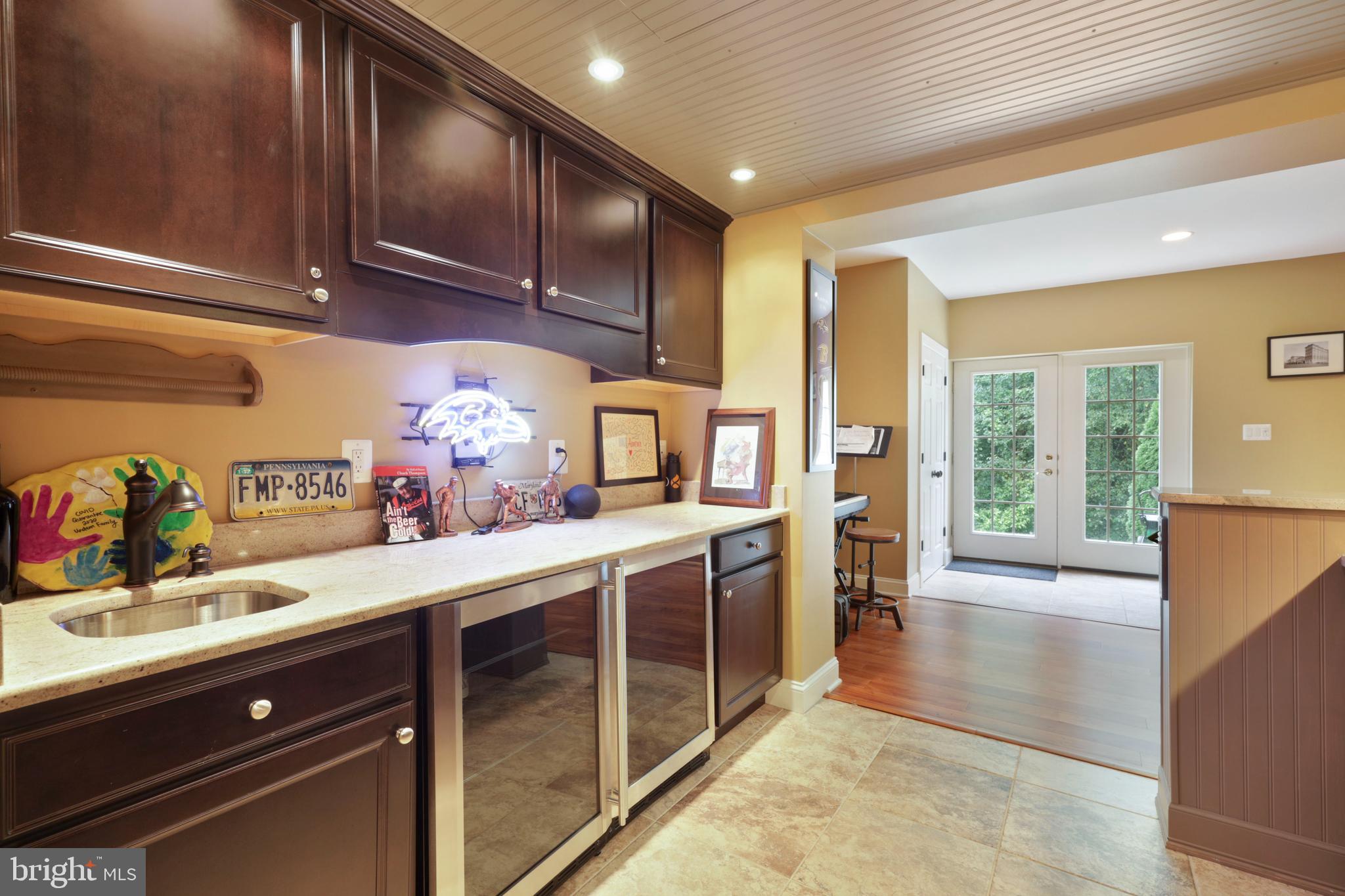 WINDSOR KNOLLS - Residential