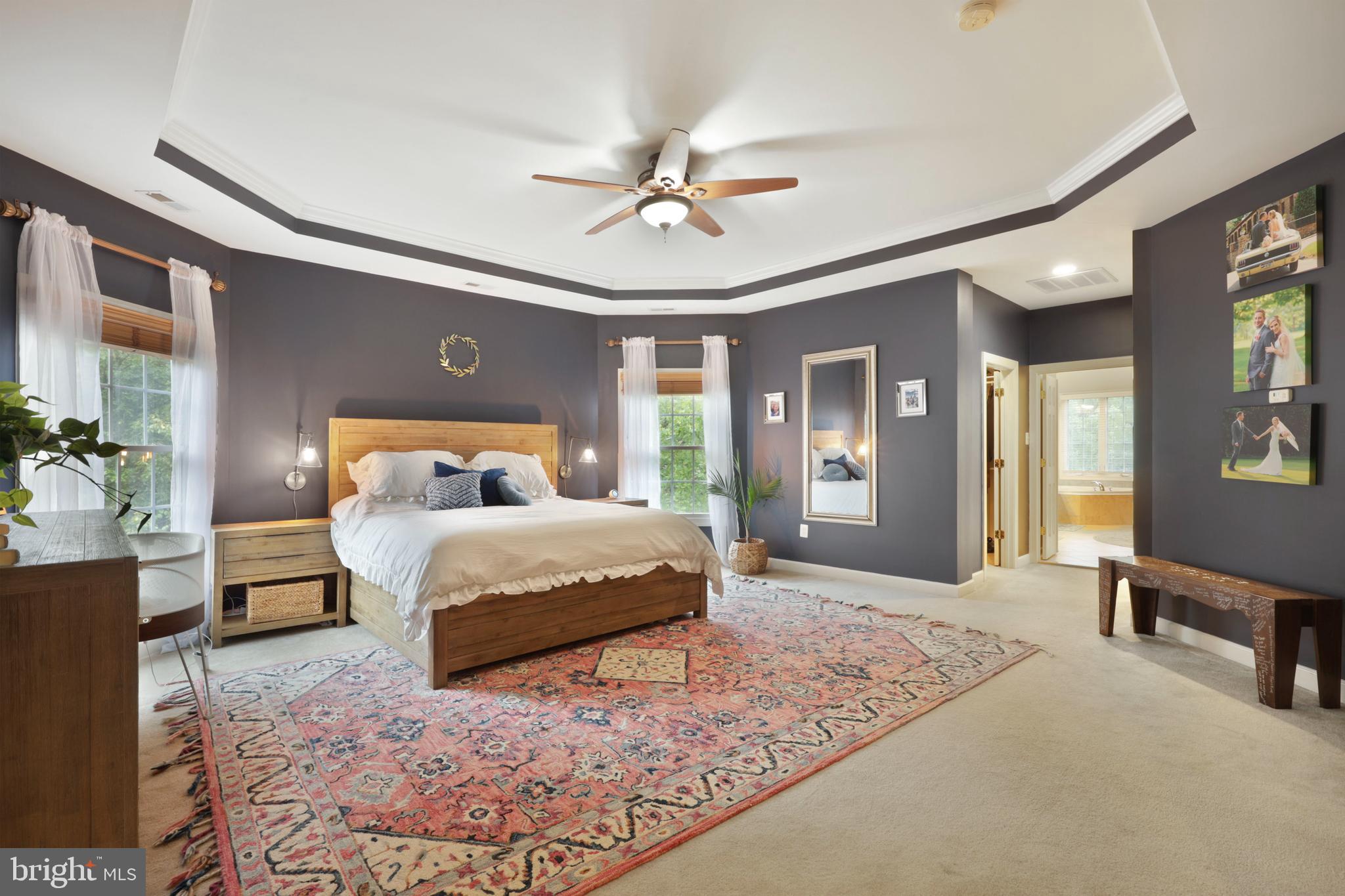 WINDSOR KNOLLS - Residential