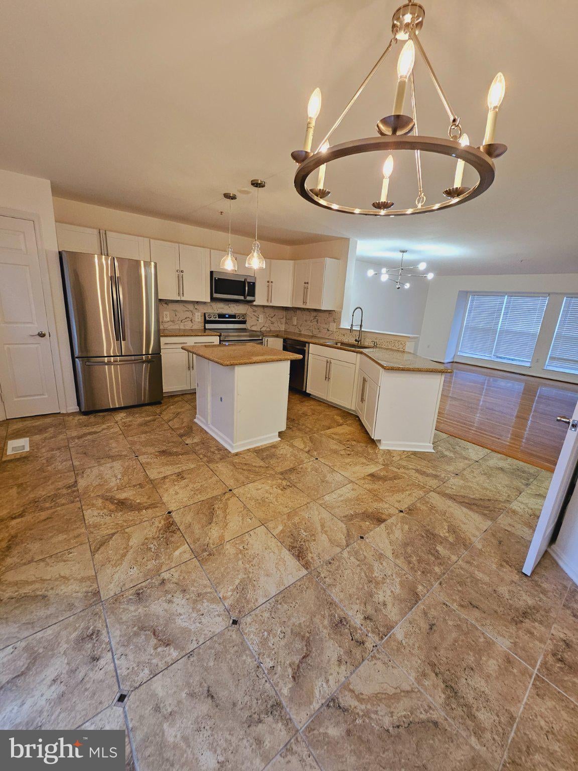 7507 BELGRAVIA LANE