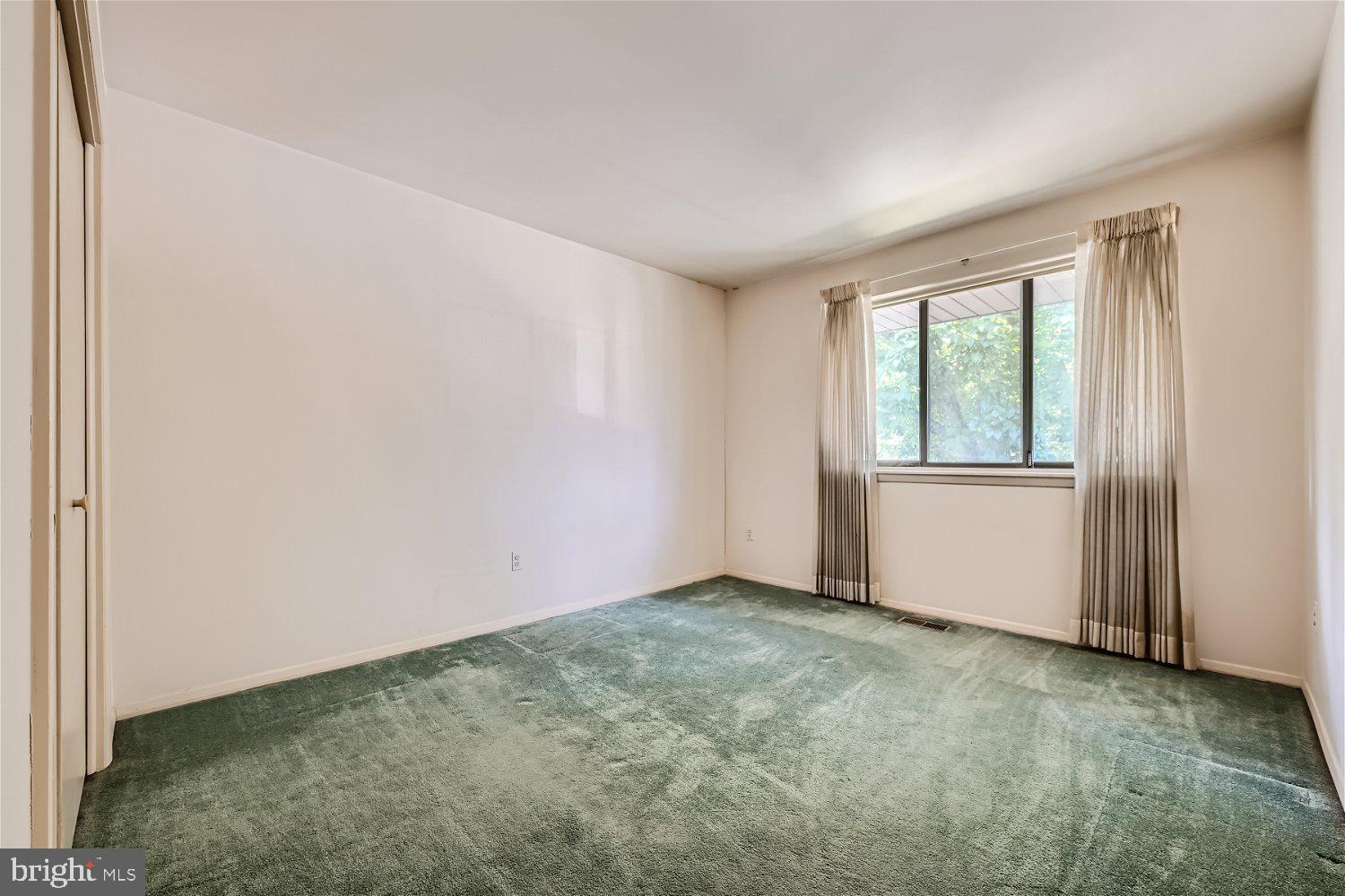 VALLEYWOOD AT FIVE FARMS - Residential