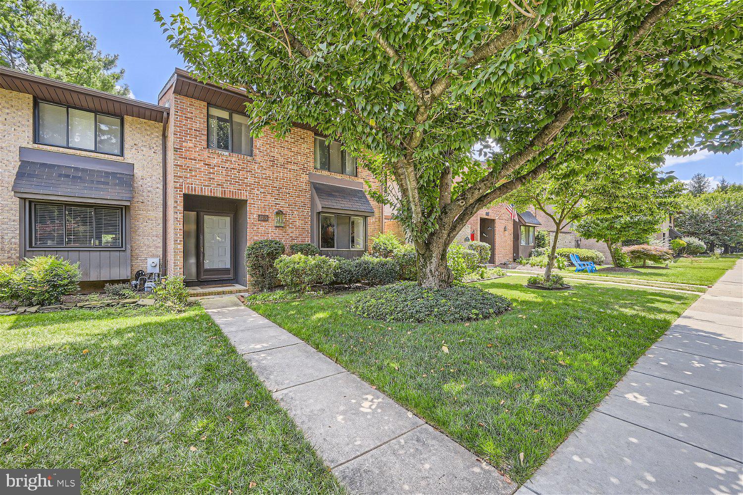 VALLEYWOOD AT FIVE FARMS - Residential