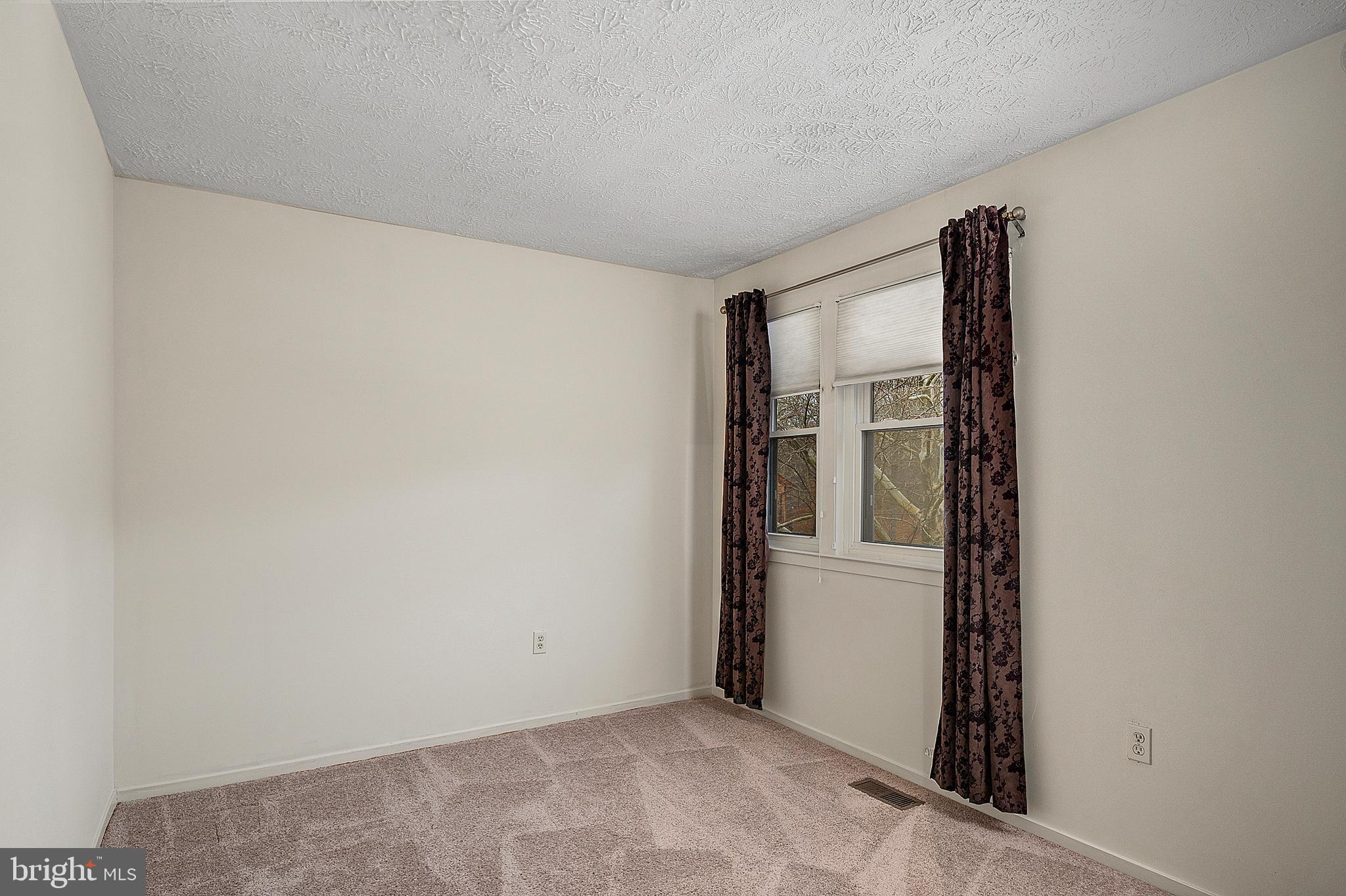 KINGS CONTRIVANCE - Residential