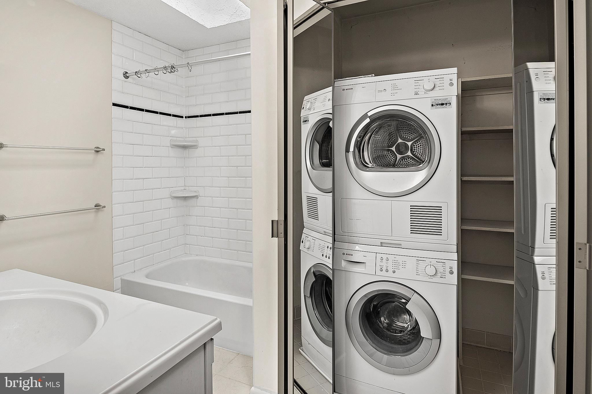 KINGS CONTRIVANCE - Residential