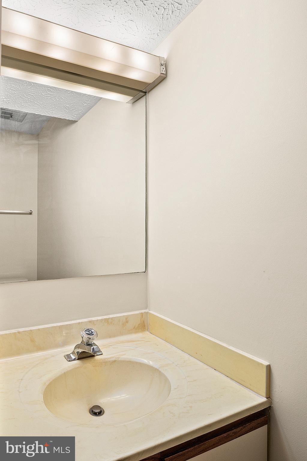 KINGS CONTRIVANCE - Residential