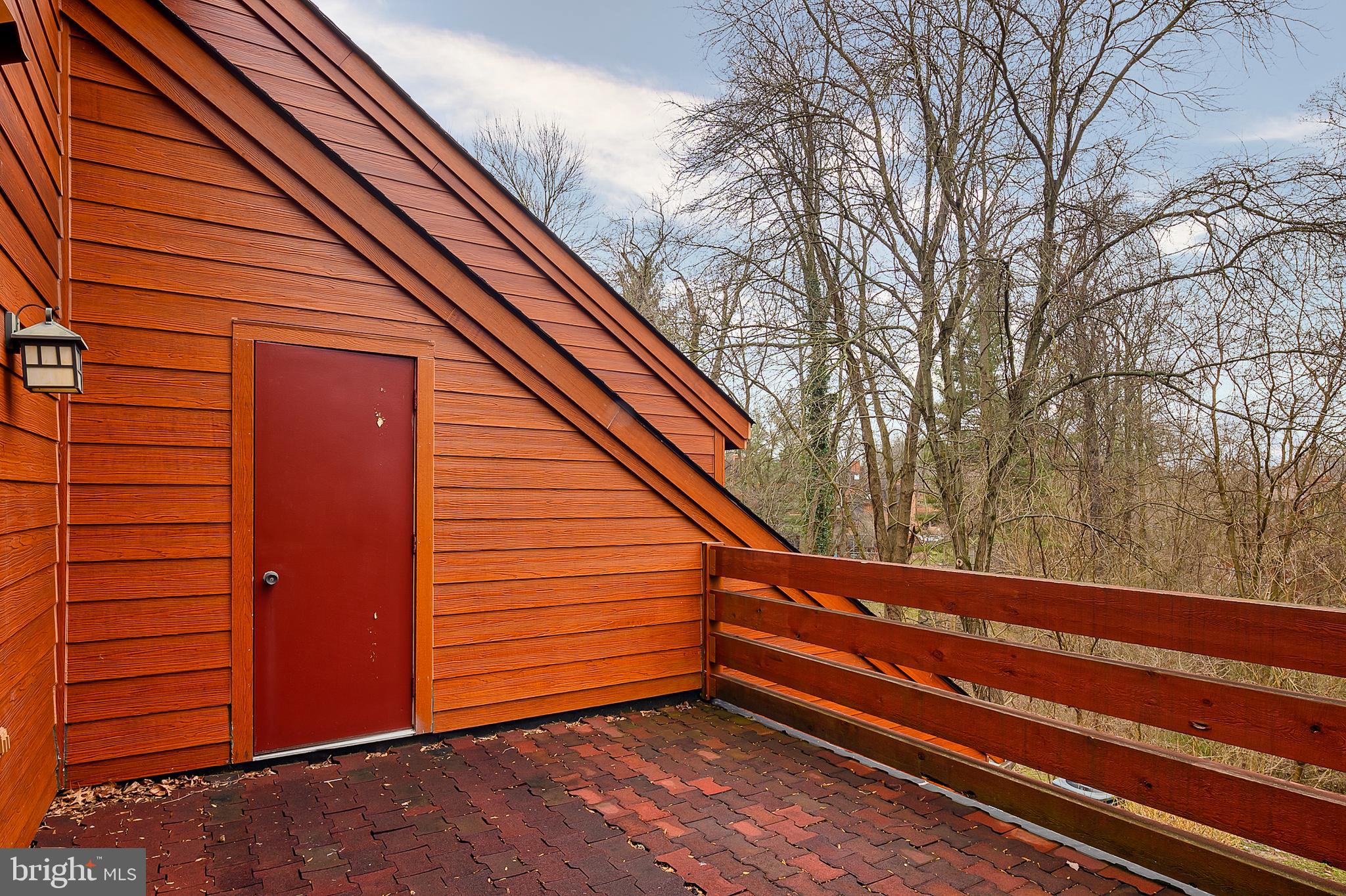 KINGS CONTRIVANCE - Residential