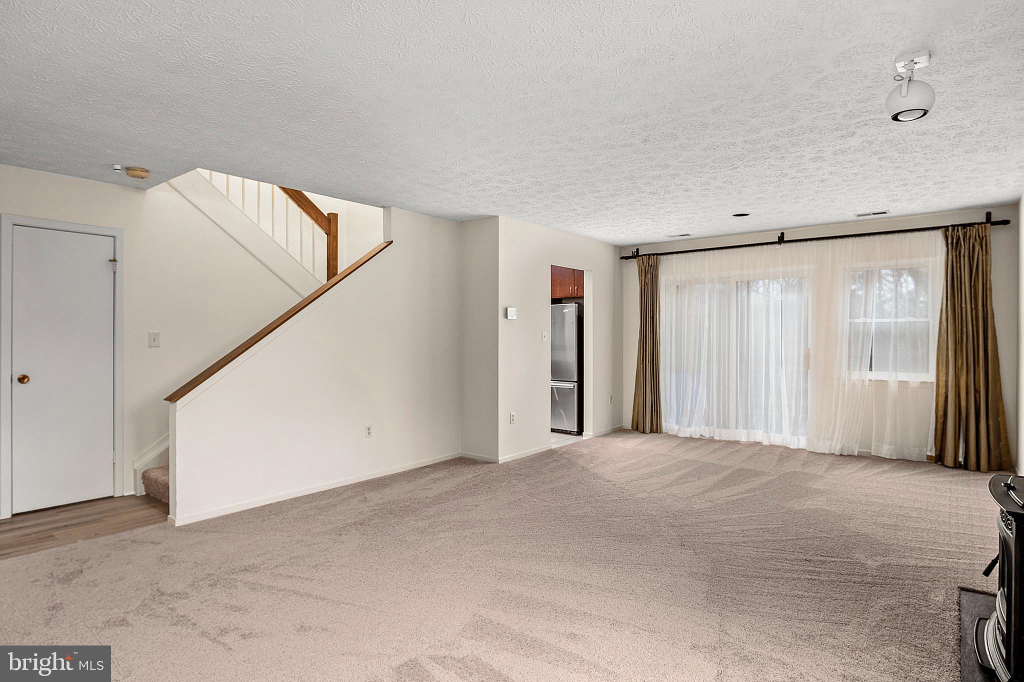 KINGS CONTRIVANCE - Residential