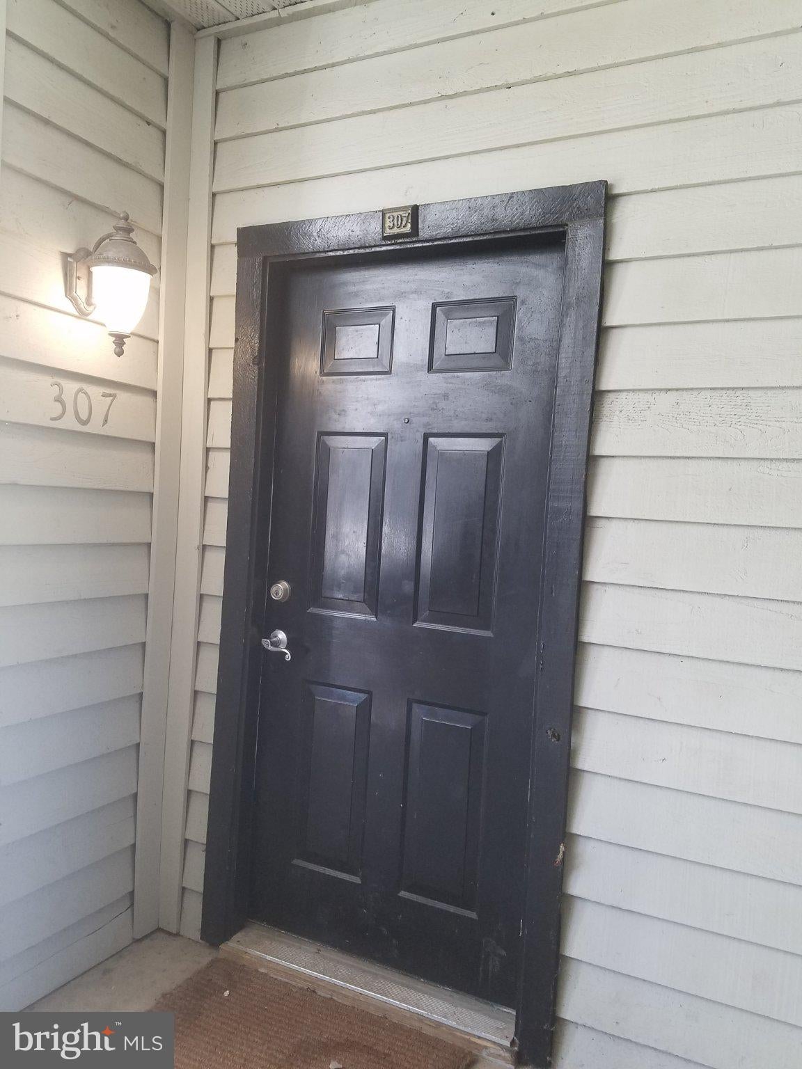 3922 PENDERVIEW DRIVE 307