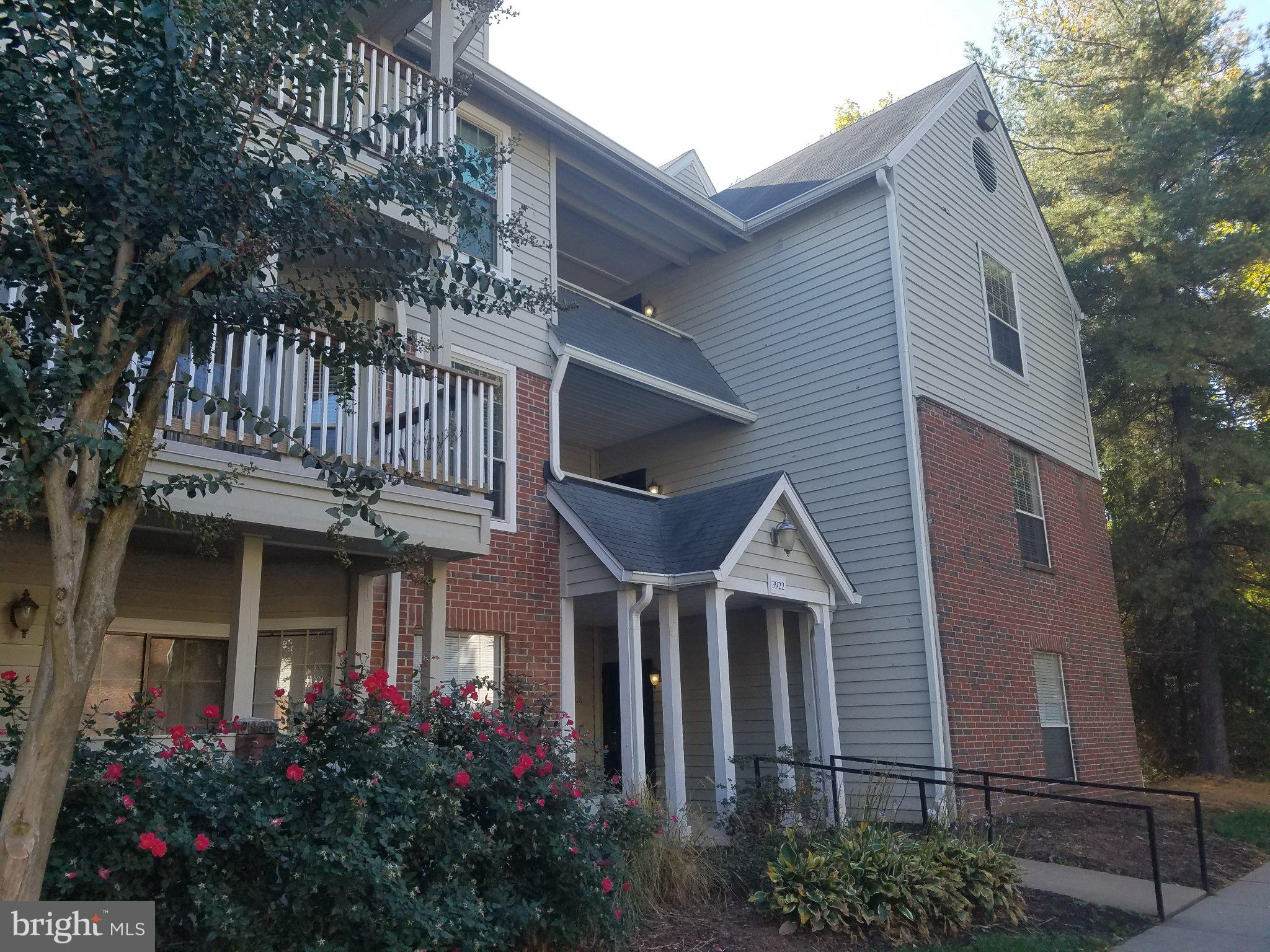 3922 PENDERVIEW DRIVE 307