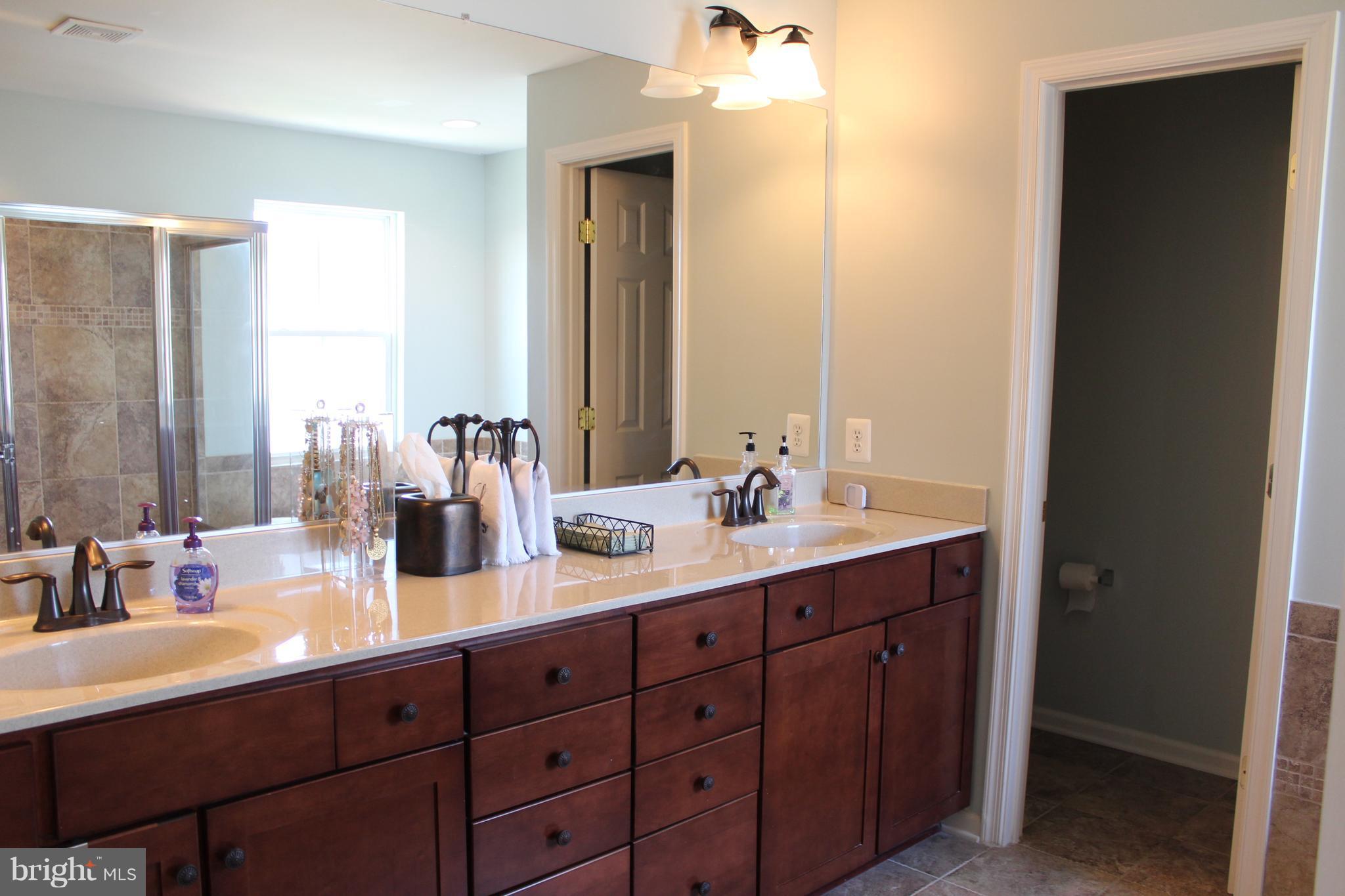 VILLAGE OF IDLEWILD - Residential Lease