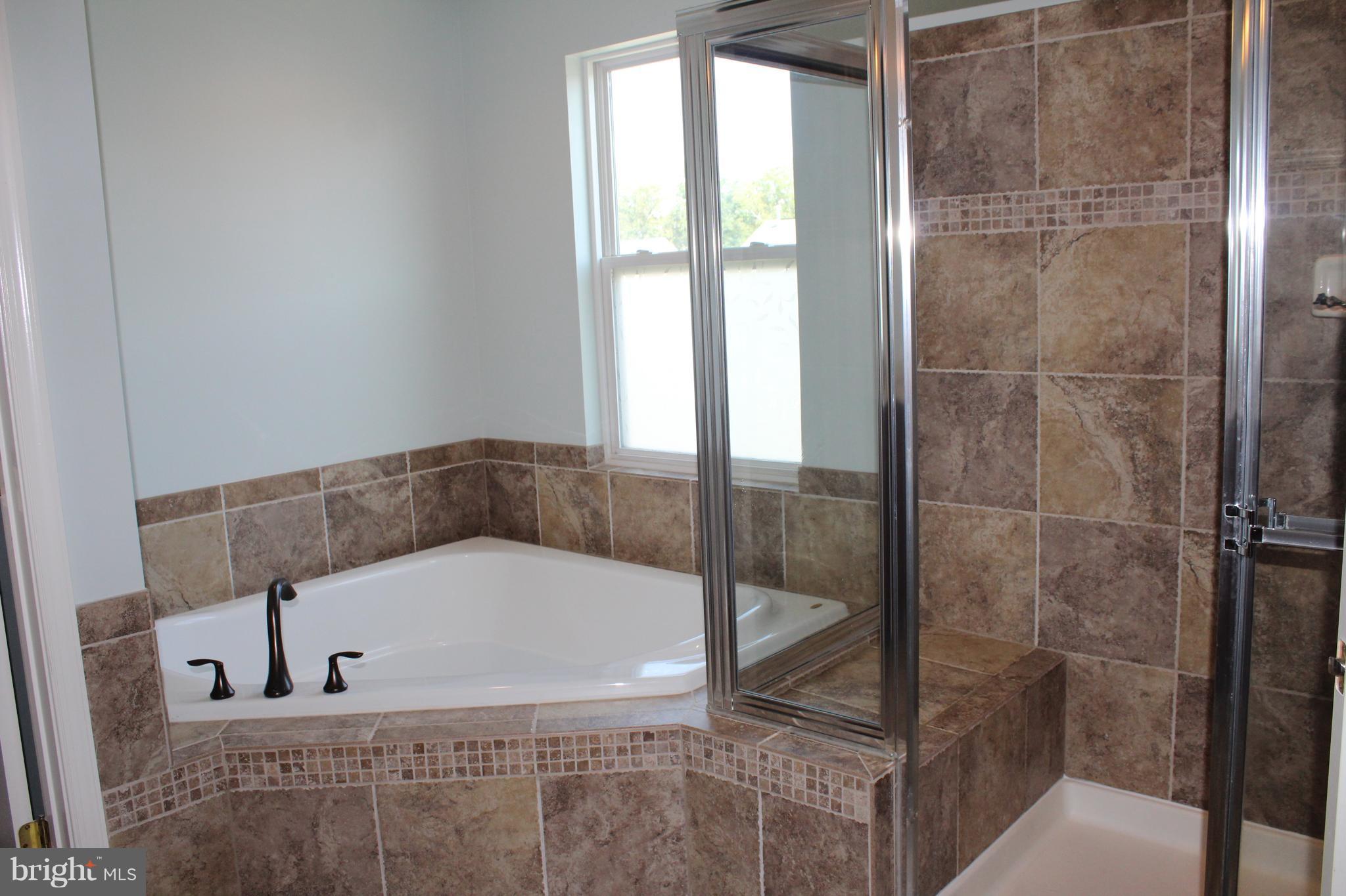 VILLAGE OF IDLEWILD - Residential Lease